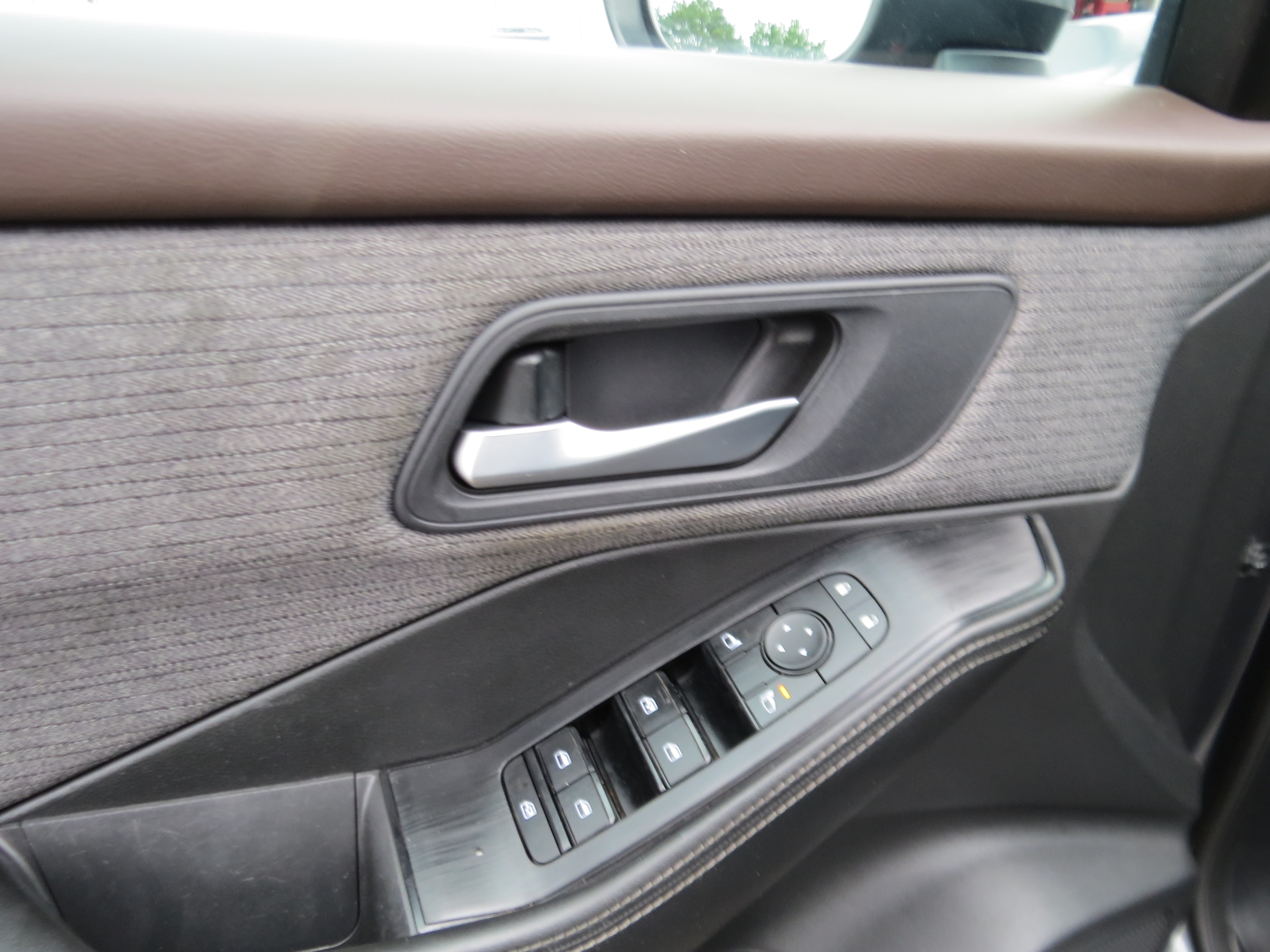 2023 Nissan Rogue SV Gun Metallic at Griffin Nissan