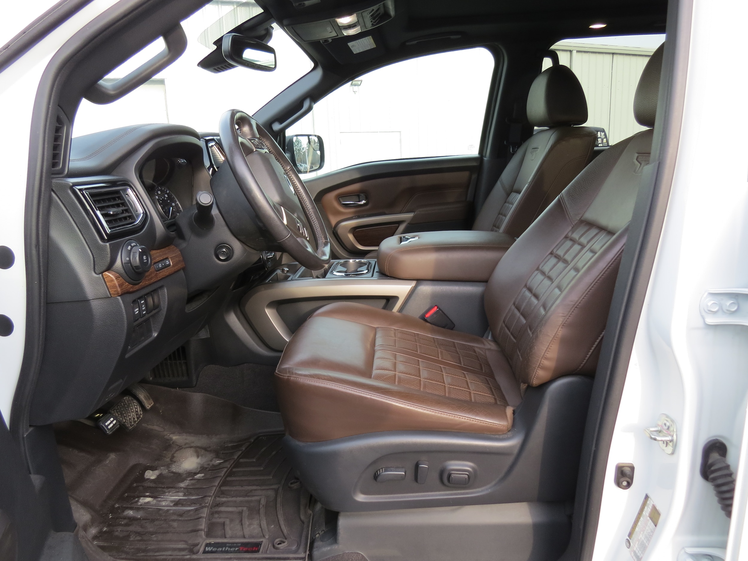 2022 Nissan Titan Platinum Reserve Pearl White at Griffin Nissan