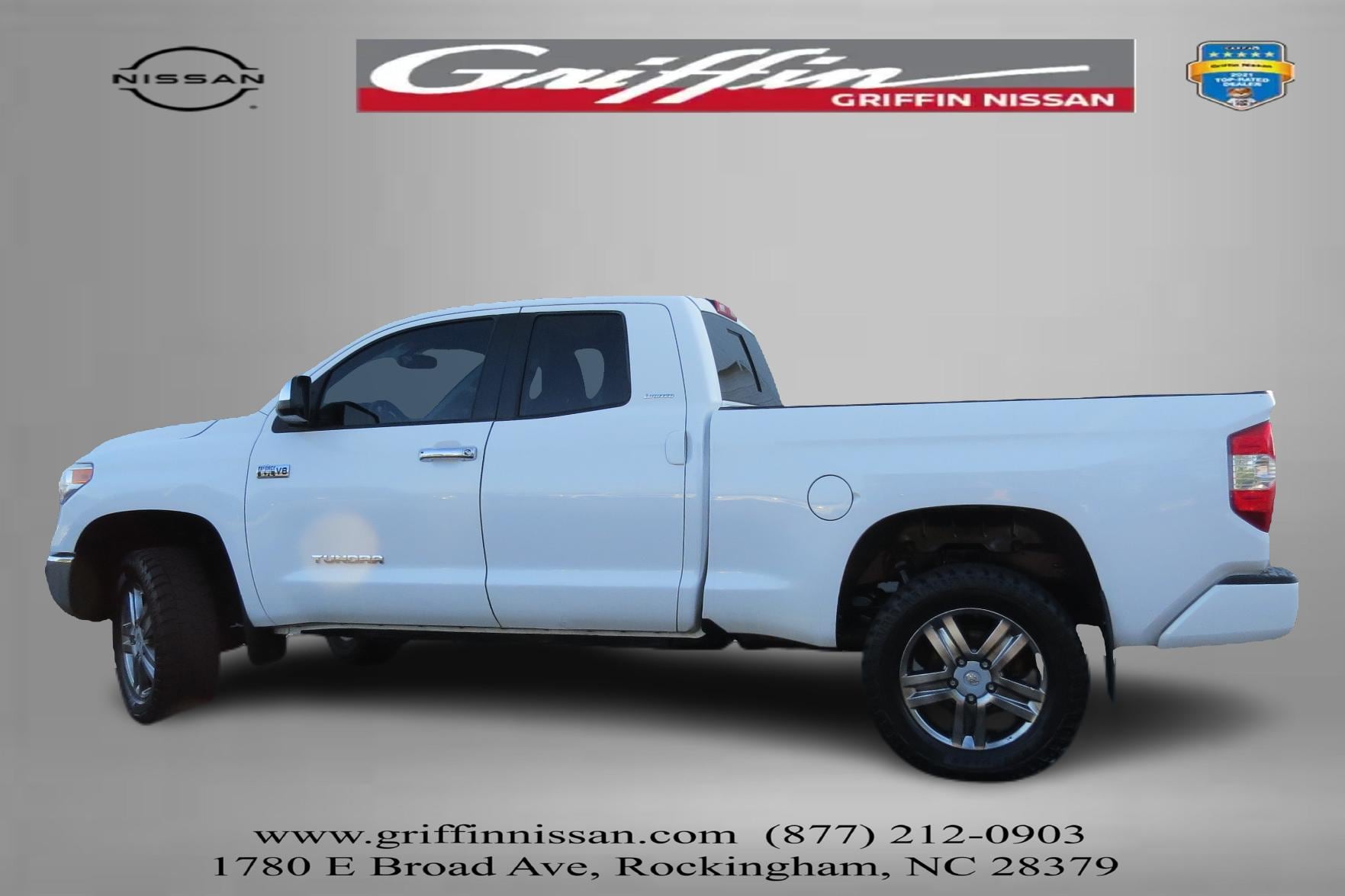 Used 2017 Toyota Tundra Limited with VIN 5TFBY5F16HX600295 for sale in Rockingham, NC