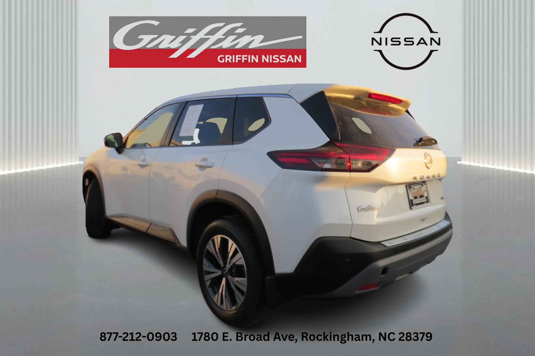 2023 Nissan Rogue SV - 3