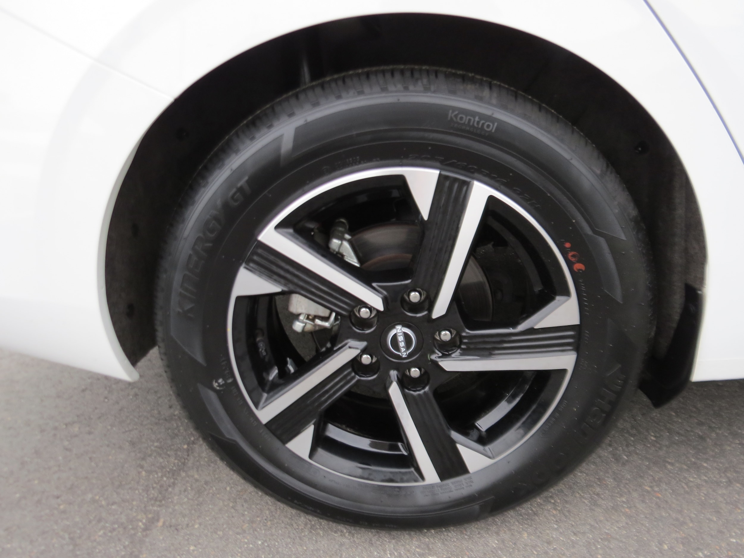 2025 Nissan Sentra SV Fresh Powder at Griffin CDJR