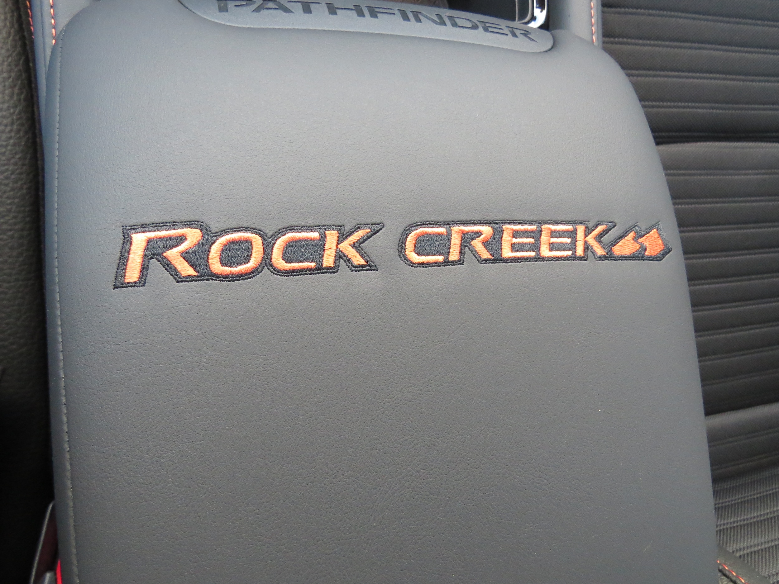 2025 Nissan Pathfinder Rock Creek Two-Tone Boulder Gray Pearl   Super Black at Griffin Nissan