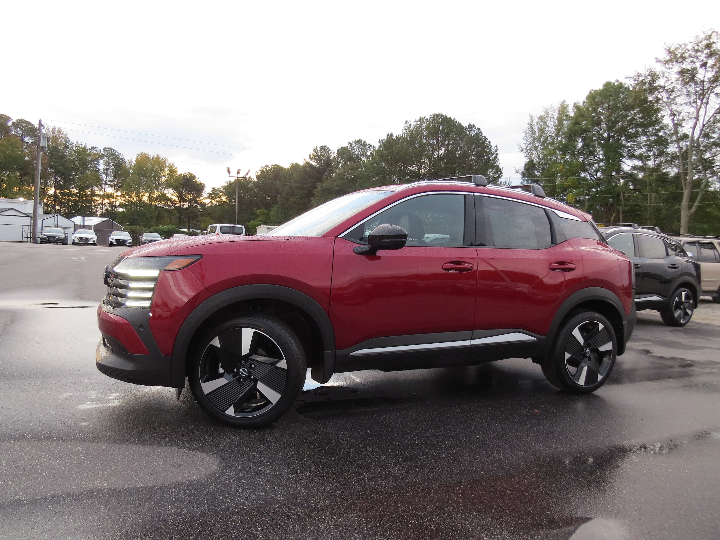 2026 Nissan Kicks SR - 1