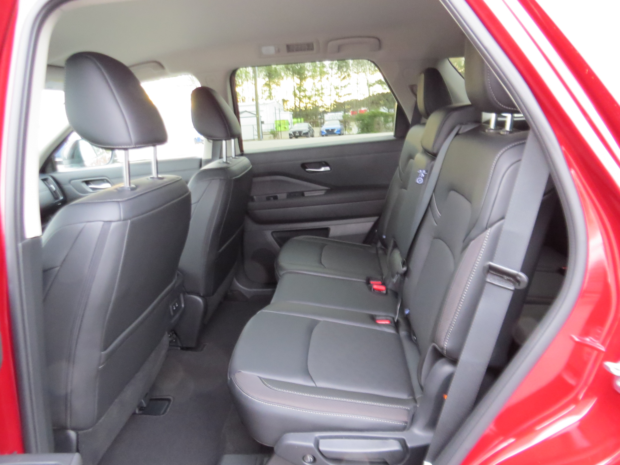 2026 Nissan Pathfinder SL Scarlet Ember Tintcoat at Griffin Nissan