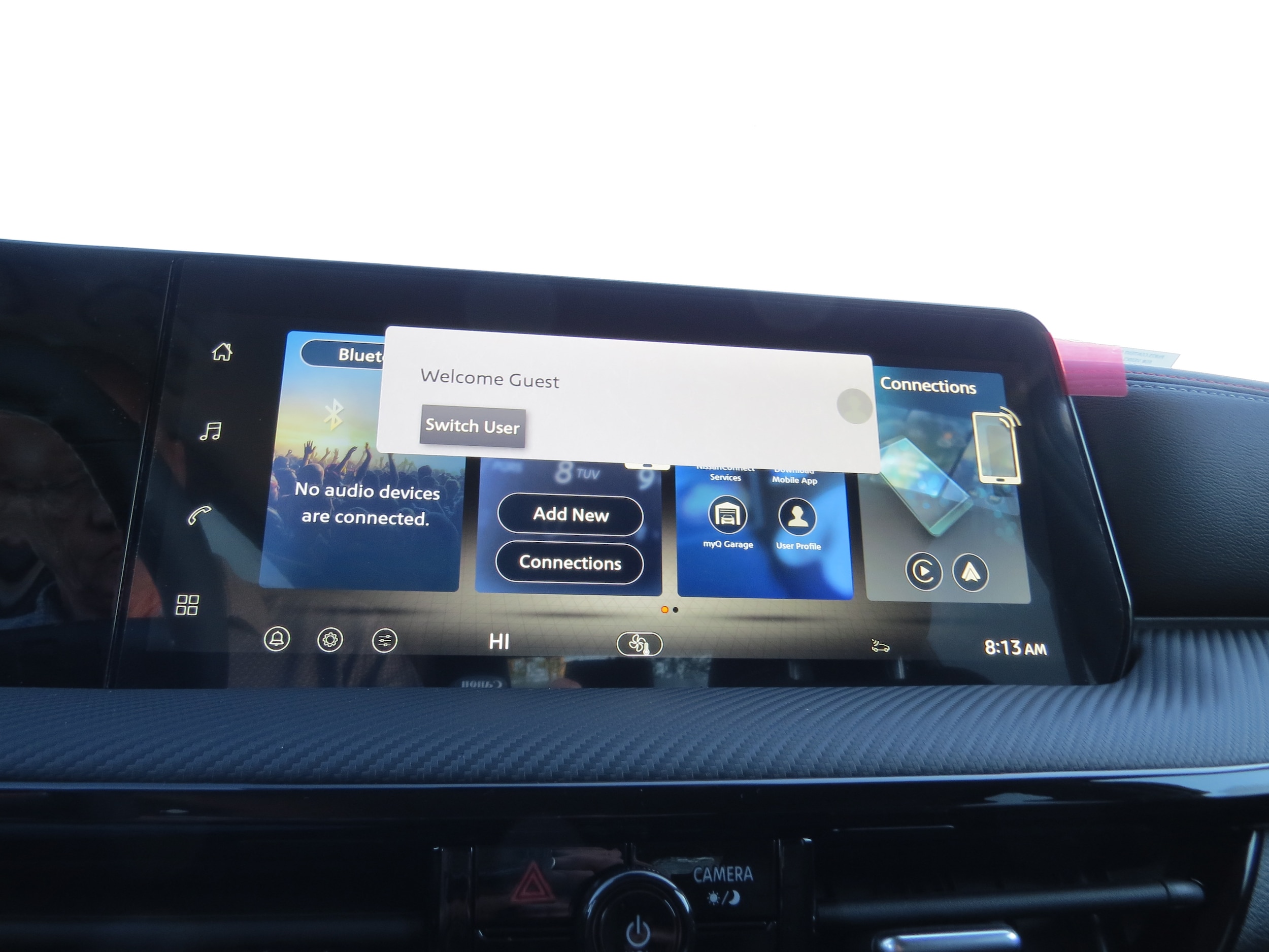 2026 Nissan Kicks SR Aspen White Tricoat/Super Black at Griffin Nissan