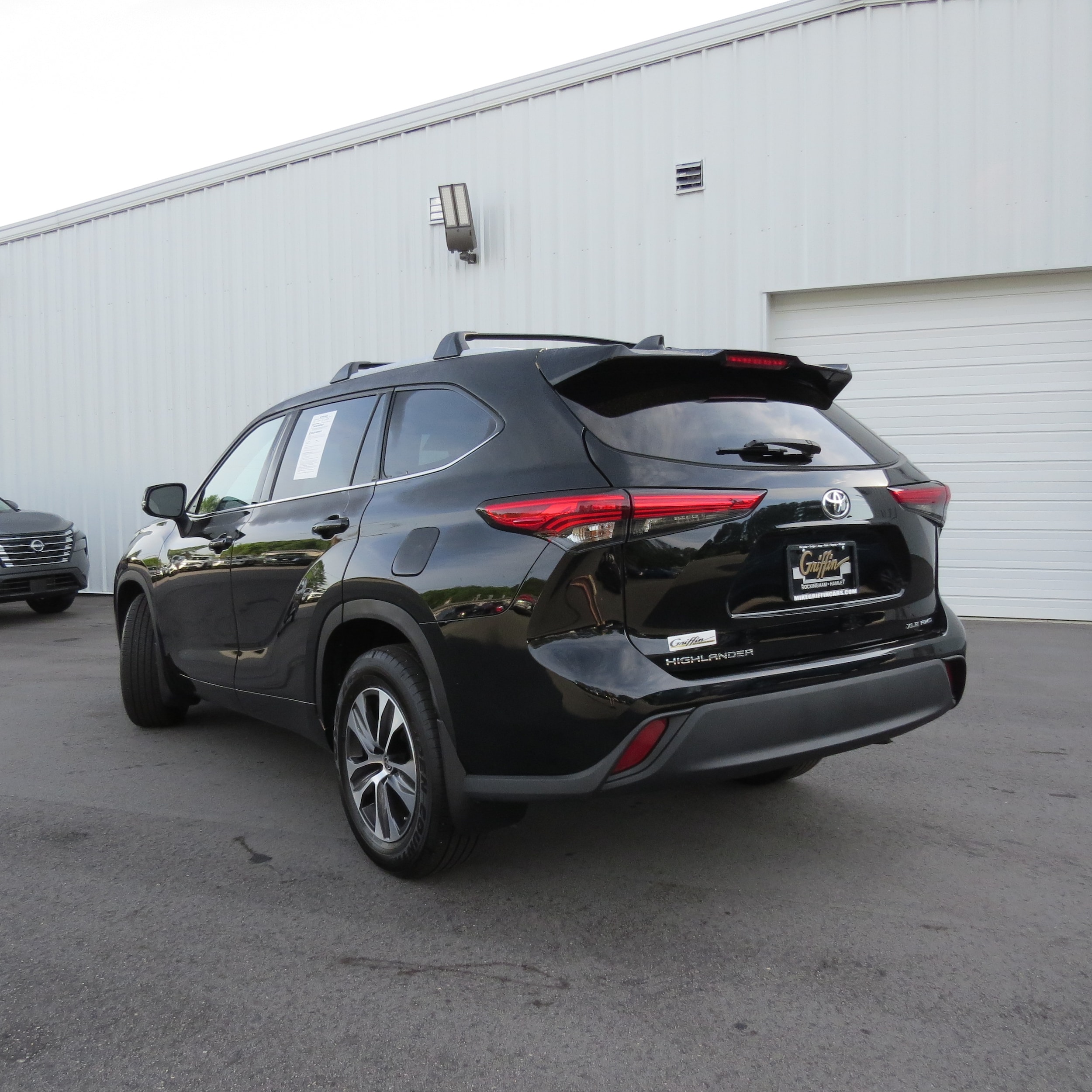 2022 Toyota Highlander XLE Black at Stokes Toyota Hilton Head
