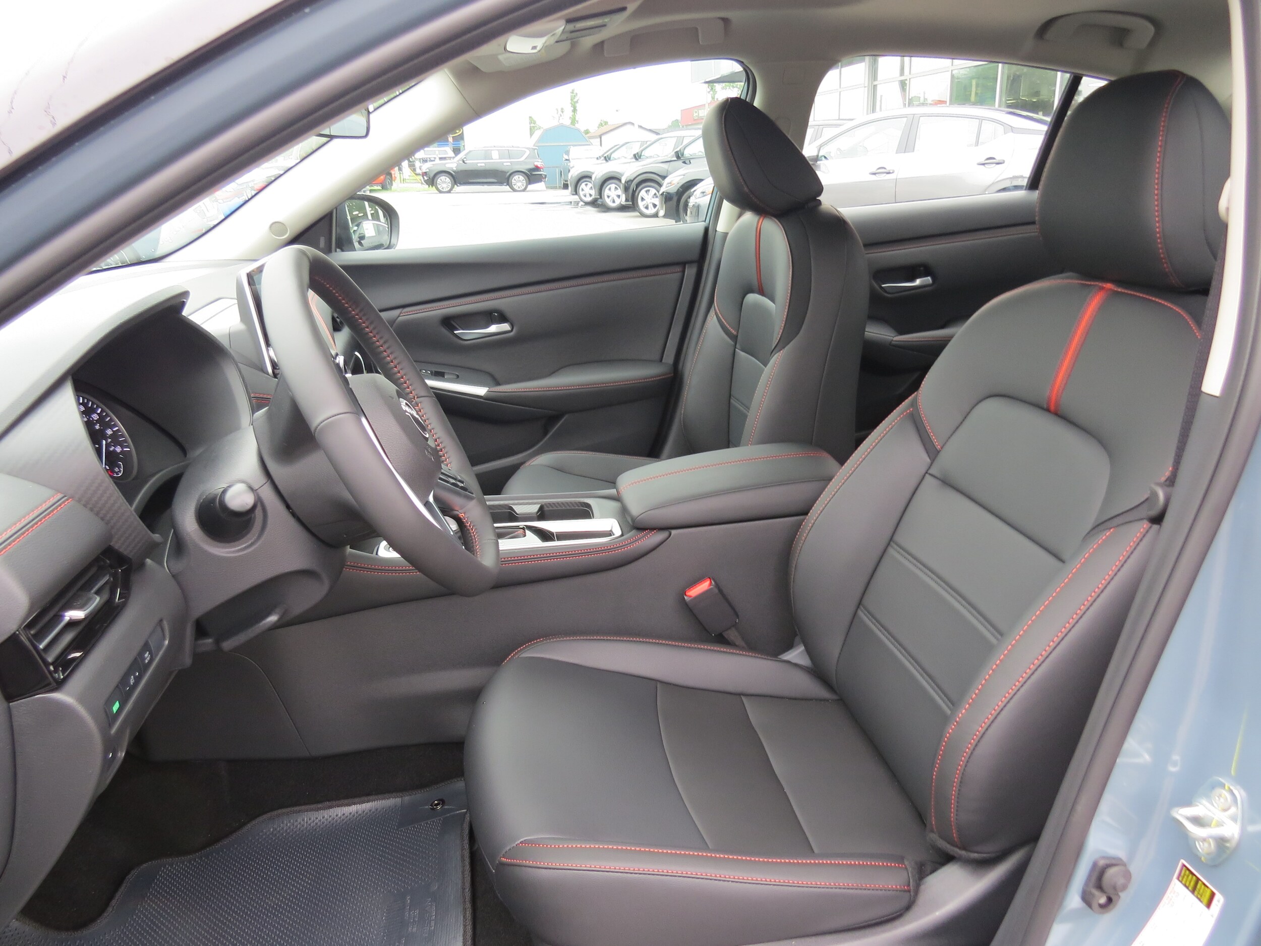 2025 Nissan Sentra SR Atlantic Gray/Super Black at Griffin Nissan