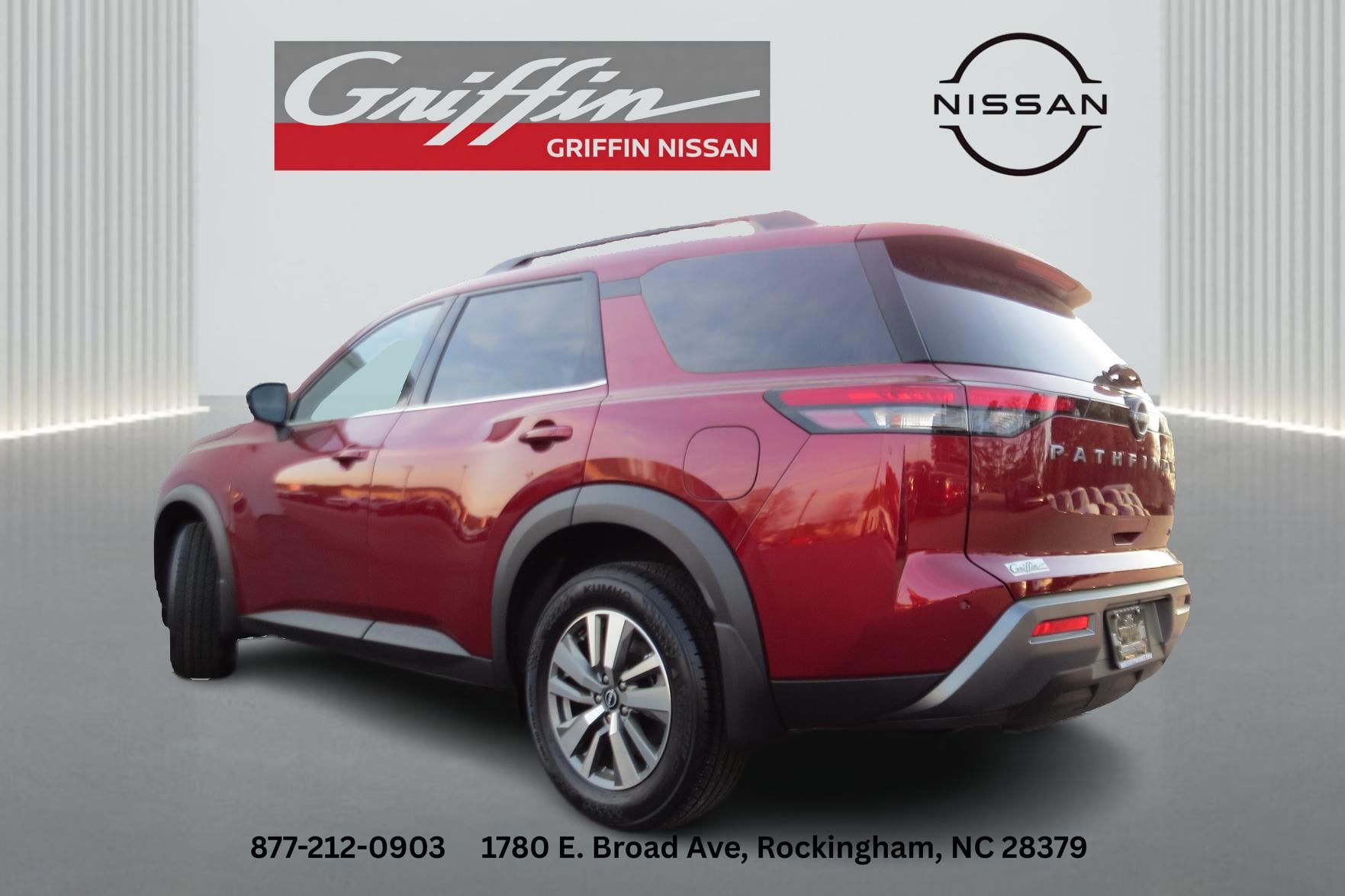 2026 Nissan Pathfinder SL Scarlet Ember Tintcoat at Griffin Nissan