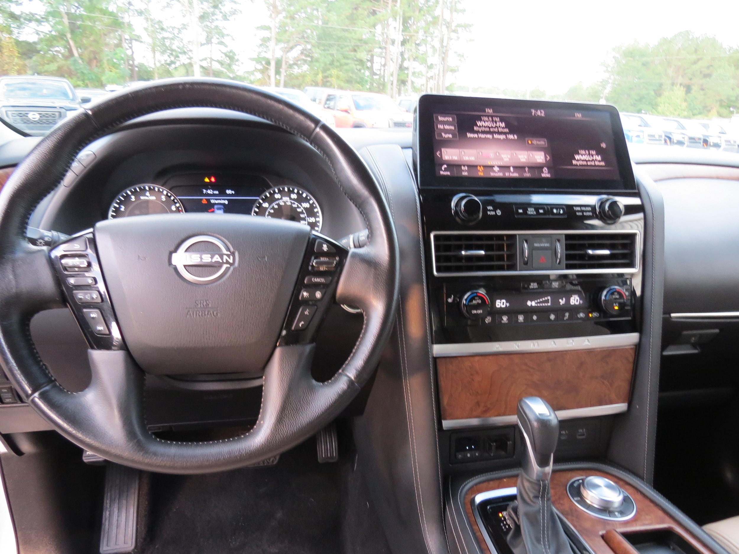 2023 Nissan Armada SL Aspen White Tricoat at Griffin Nissan