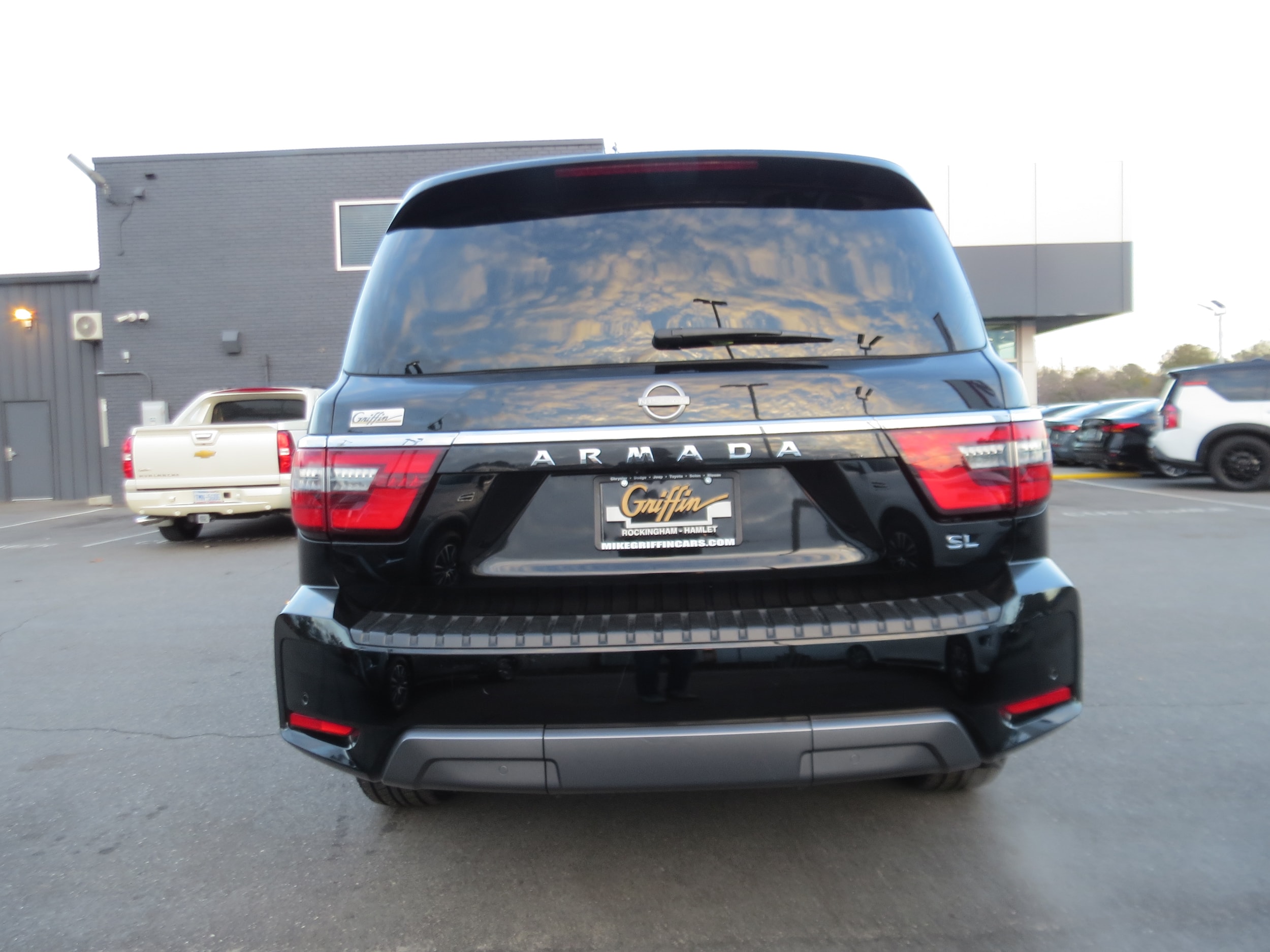 2024 Nissan Armada SL - 4