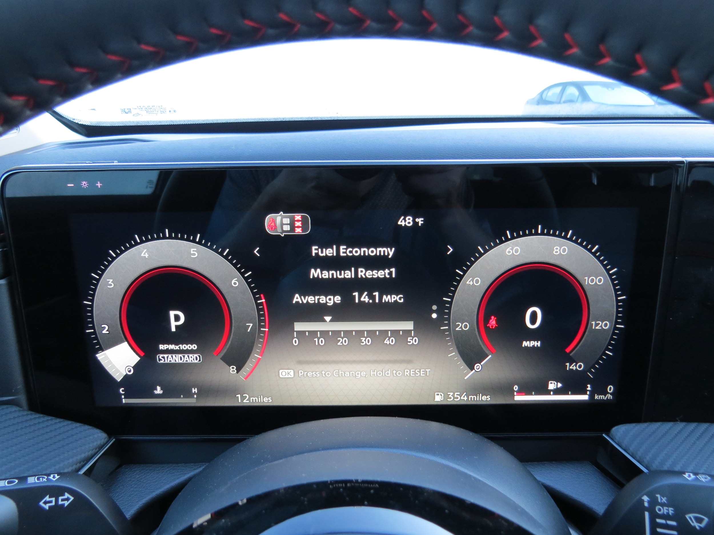 2026 Nissan Kicks SR Aspen White Tricoat/Super Black at Griffin Nissan