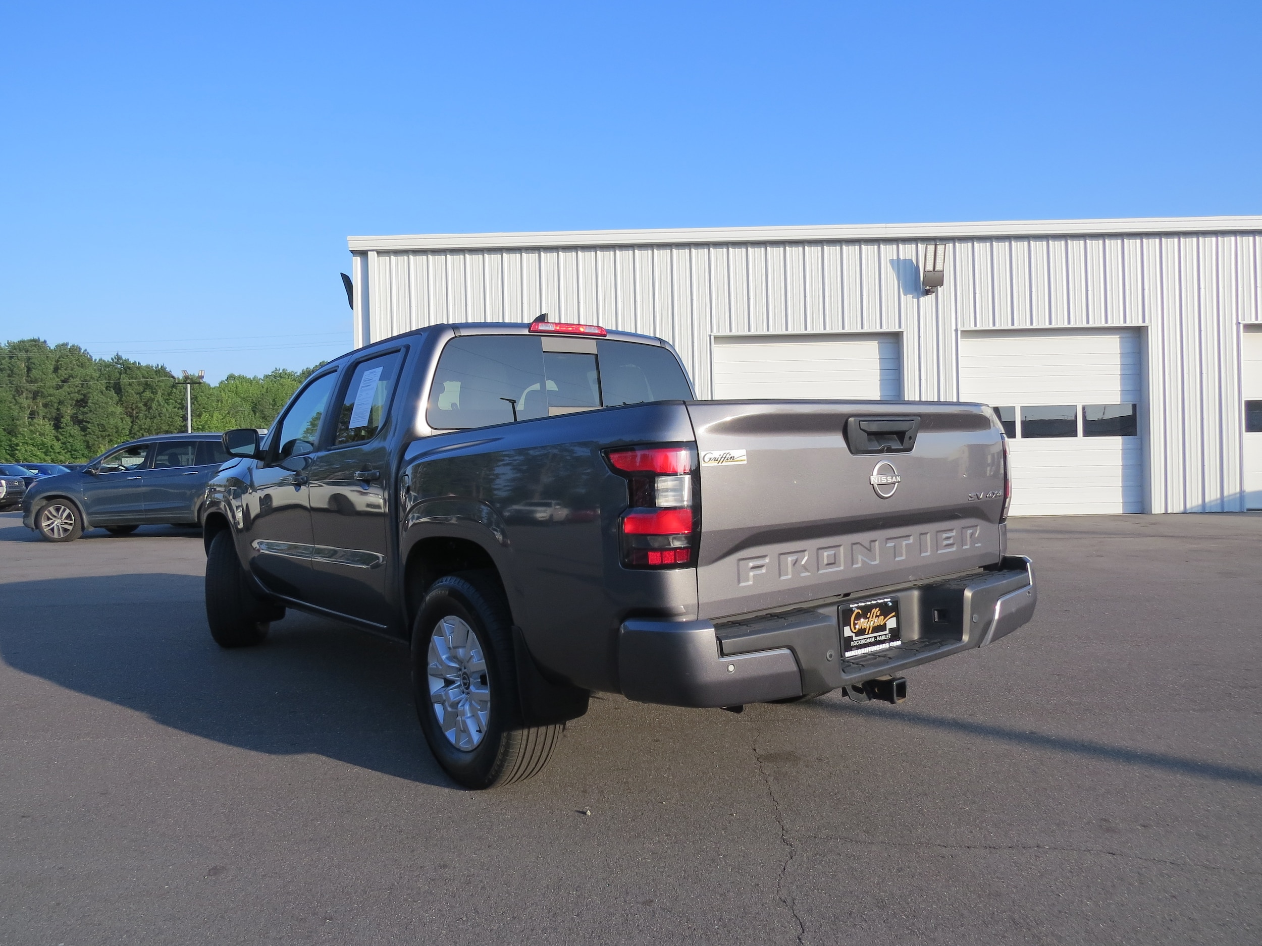 2023 Nissan Frontier SV - 4