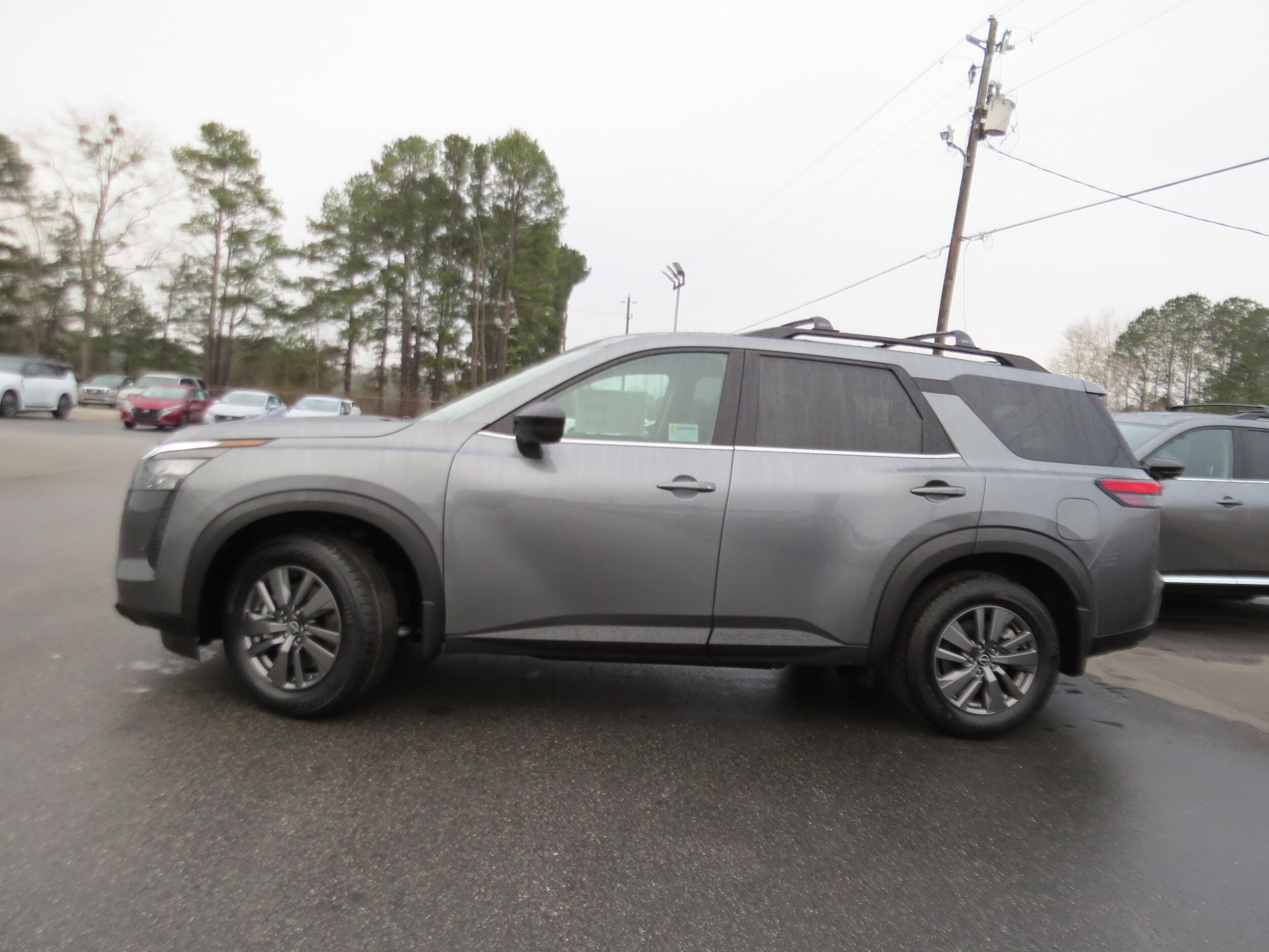2026 Nissan Pathfinder SV - 2