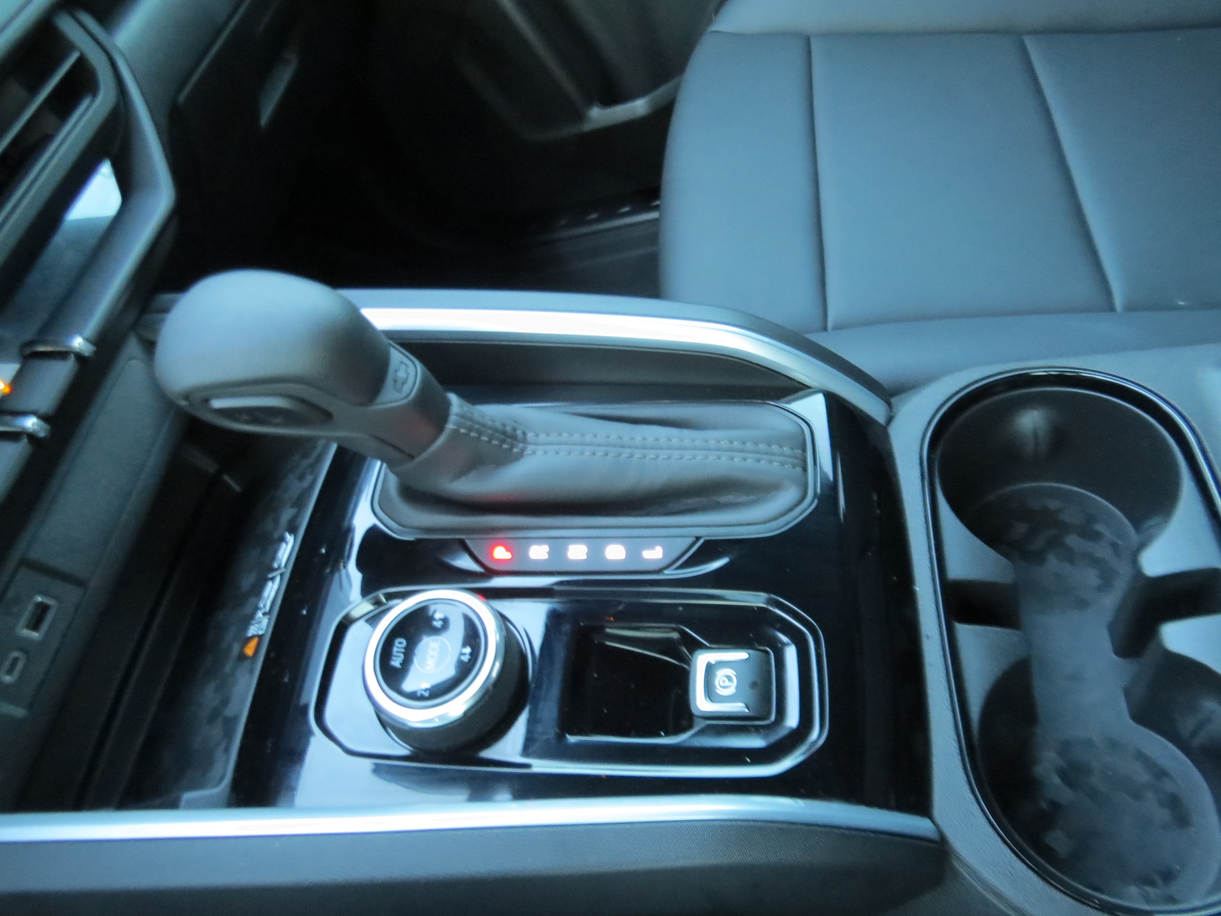 2025 Chevrolet Colorado 4WD Trail Boss Black at Marchant Chevrolet