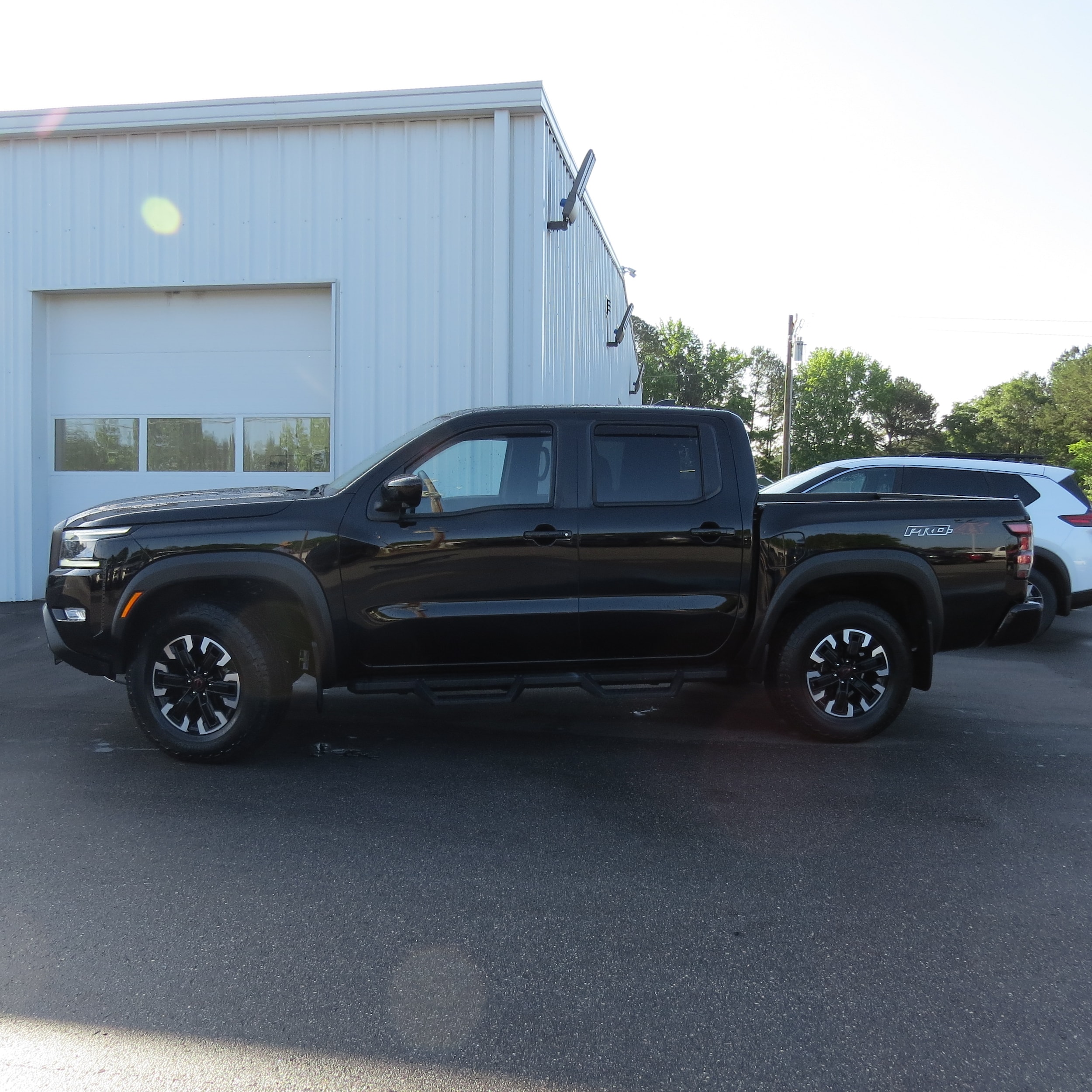 2023 Nissan Frontier PRO-4X - 2