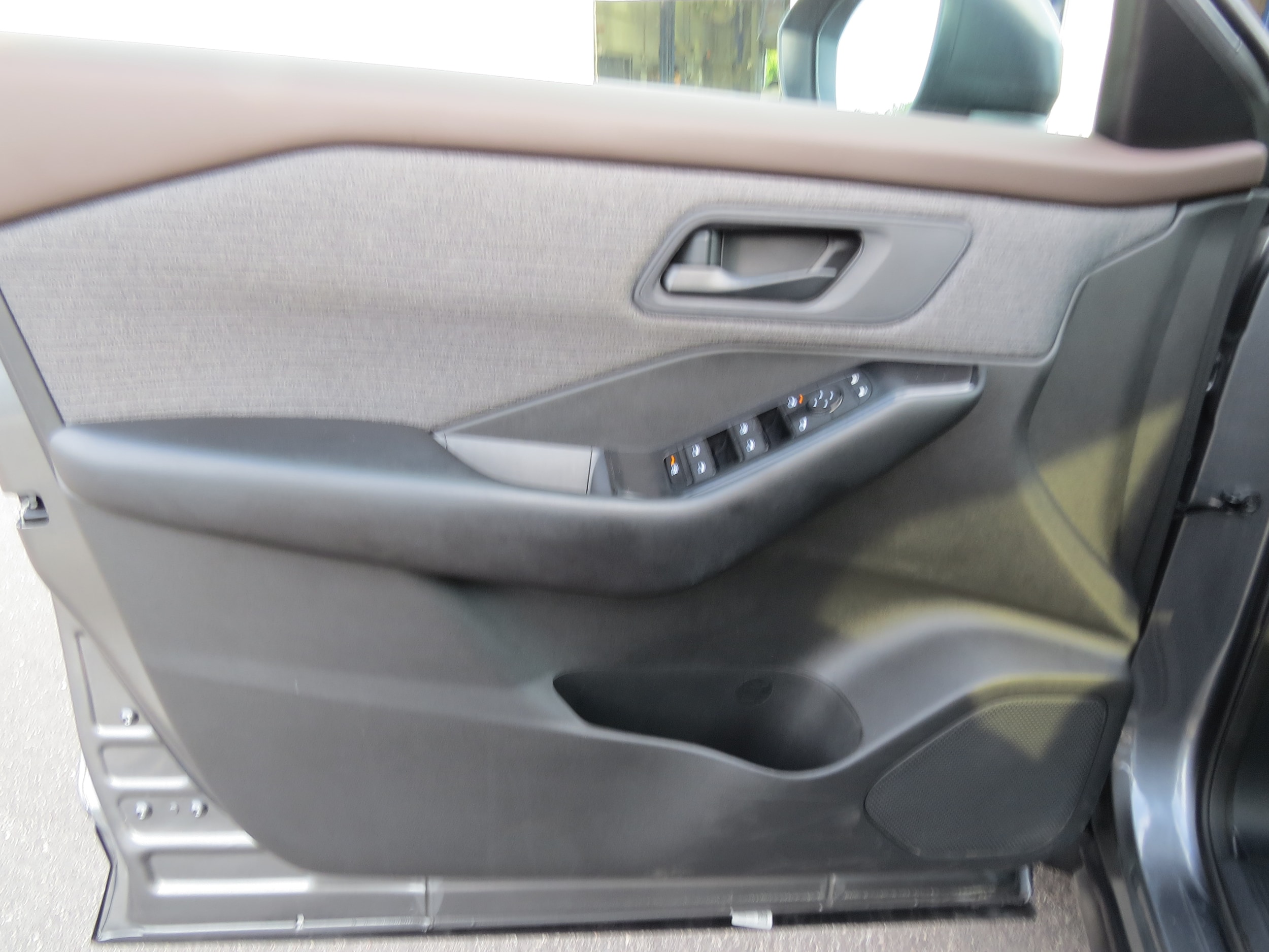 2023 Nissan Rogue S Gun Metallic at Griffin Nissan