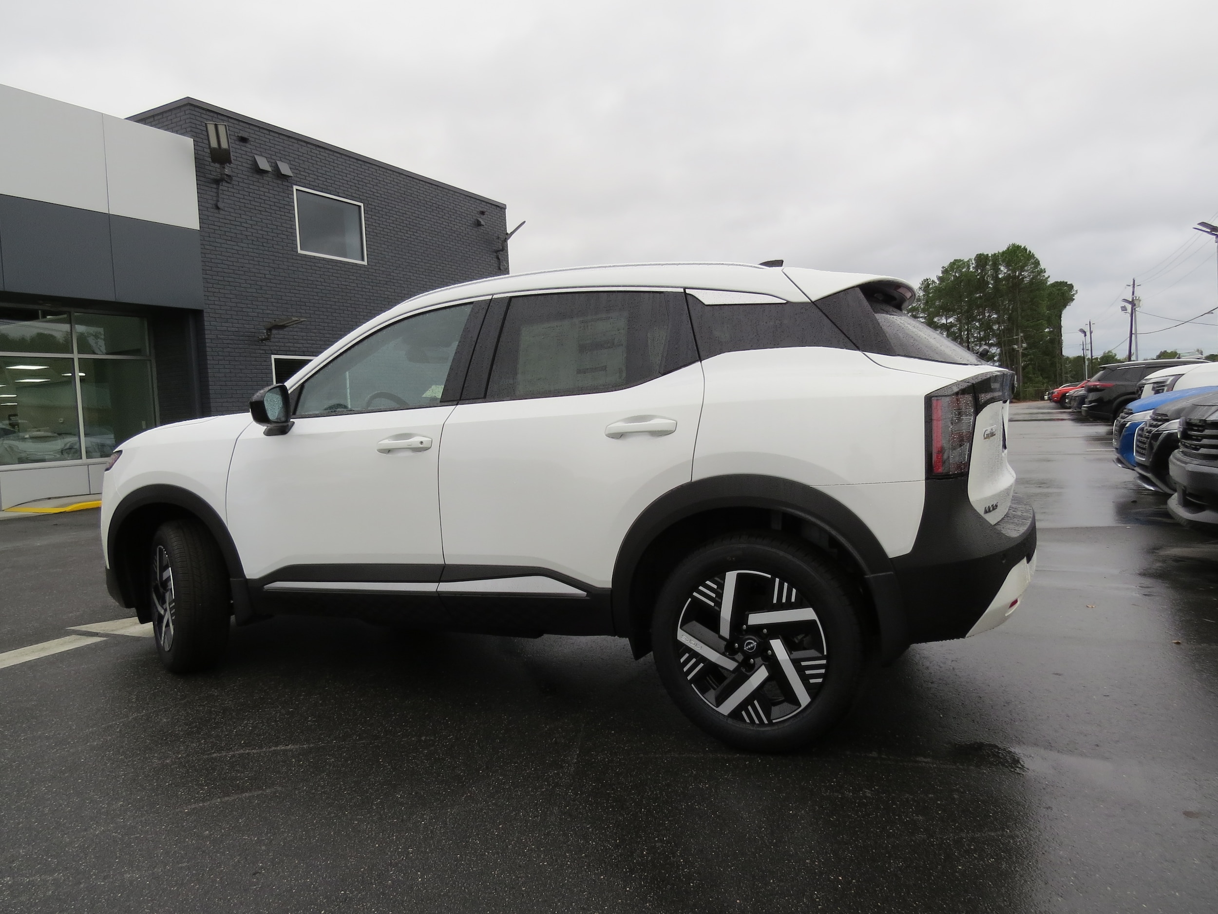 2026 Nissan Kicks SV Aspen White Tricoat at Griffin Nissan