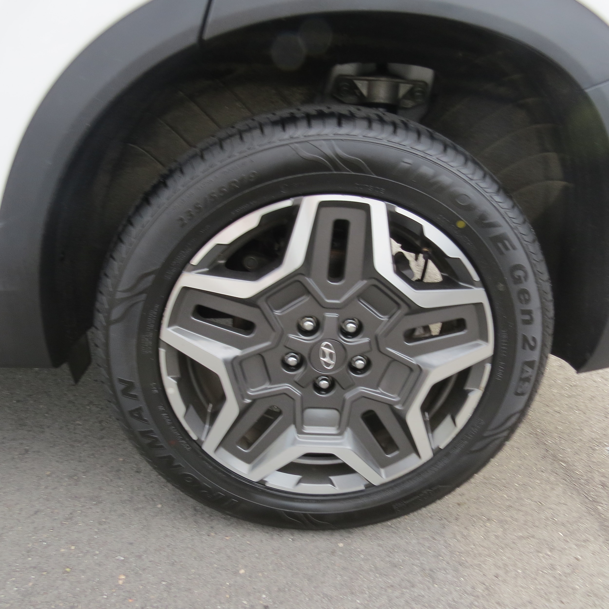 2023 Hyundai Santa Fe Limited - 11