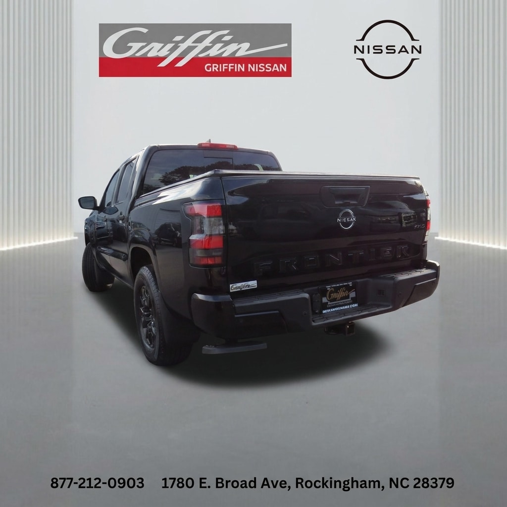 New 2026 Nissan Frontier SV Truck Crew Cab