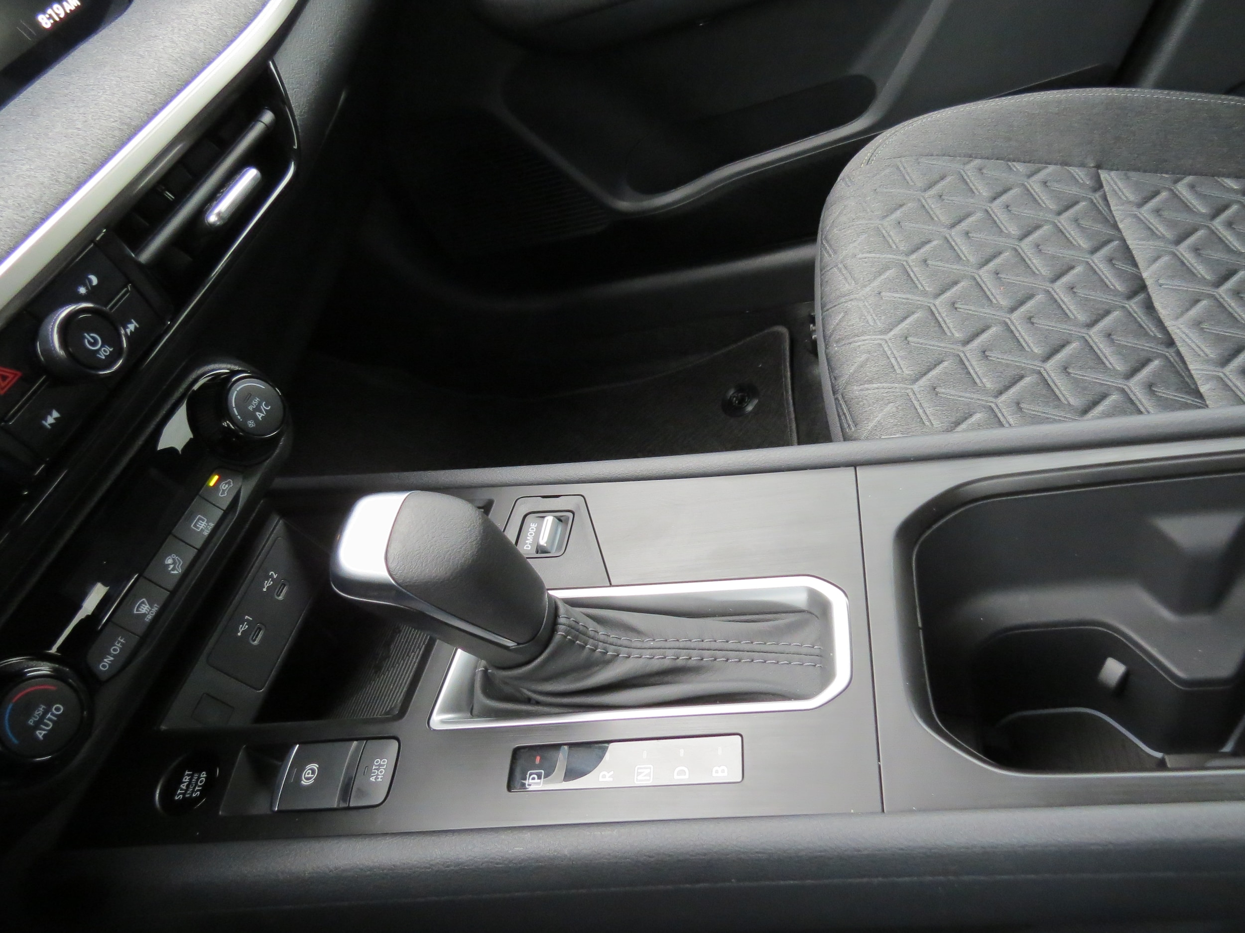 2026 Nissan Kicks SV Aspen White Tricoat at Griffin Nissan