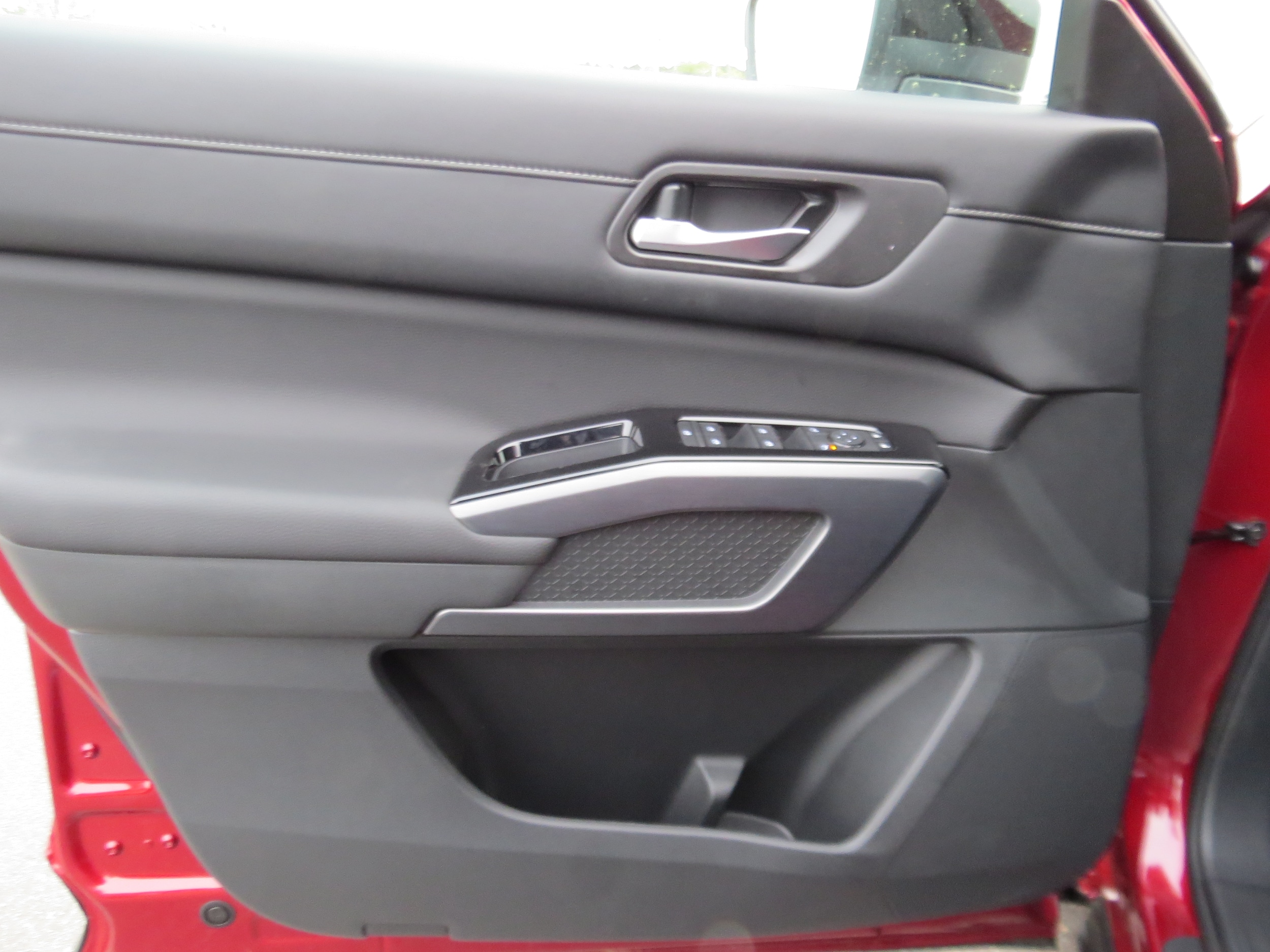 2026 Nissan Pathfinder SL Scarlet Ember Tintcoat at Griffin Nissan