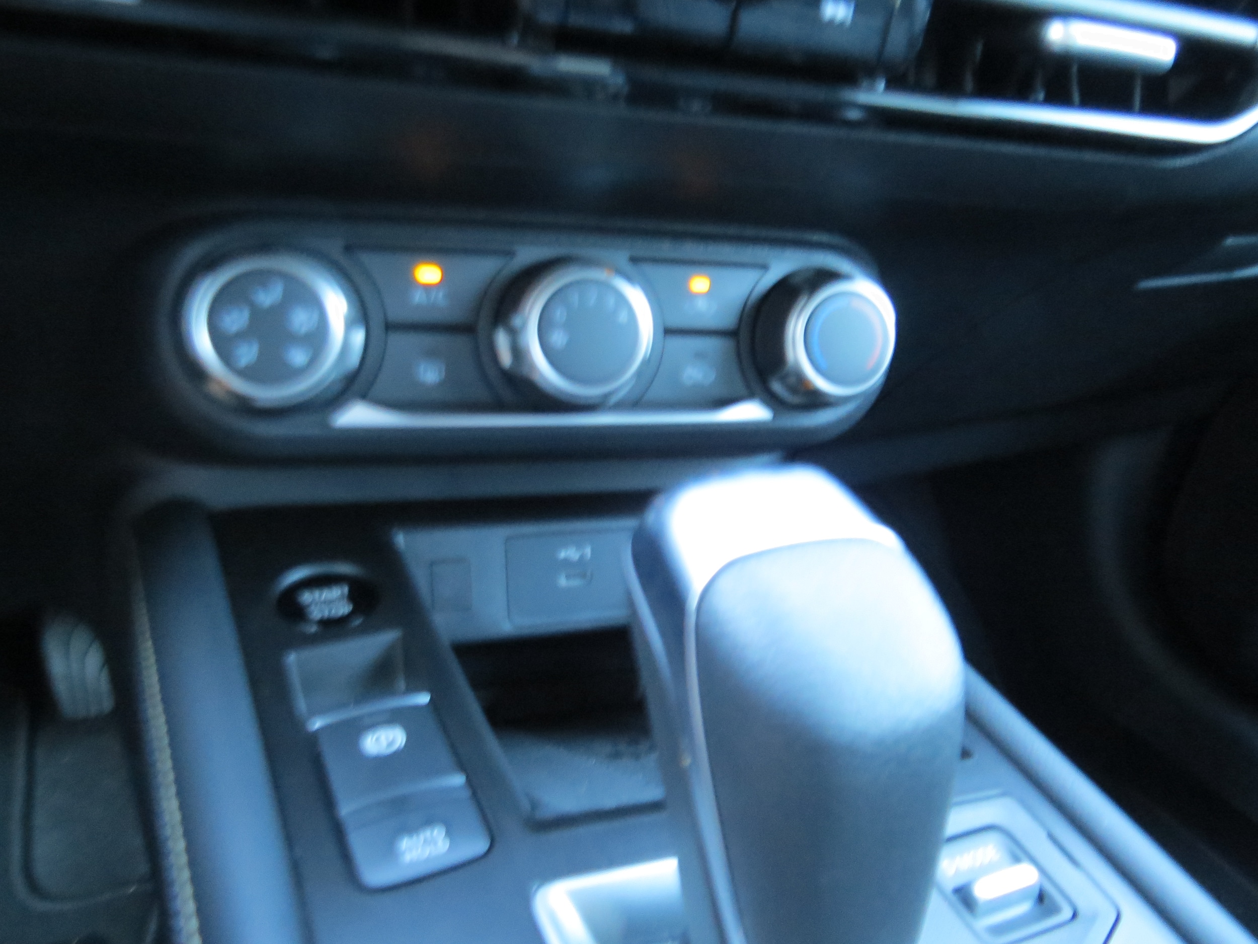 2025 Nissan Kicks SV Super Black at Griffin Nissan