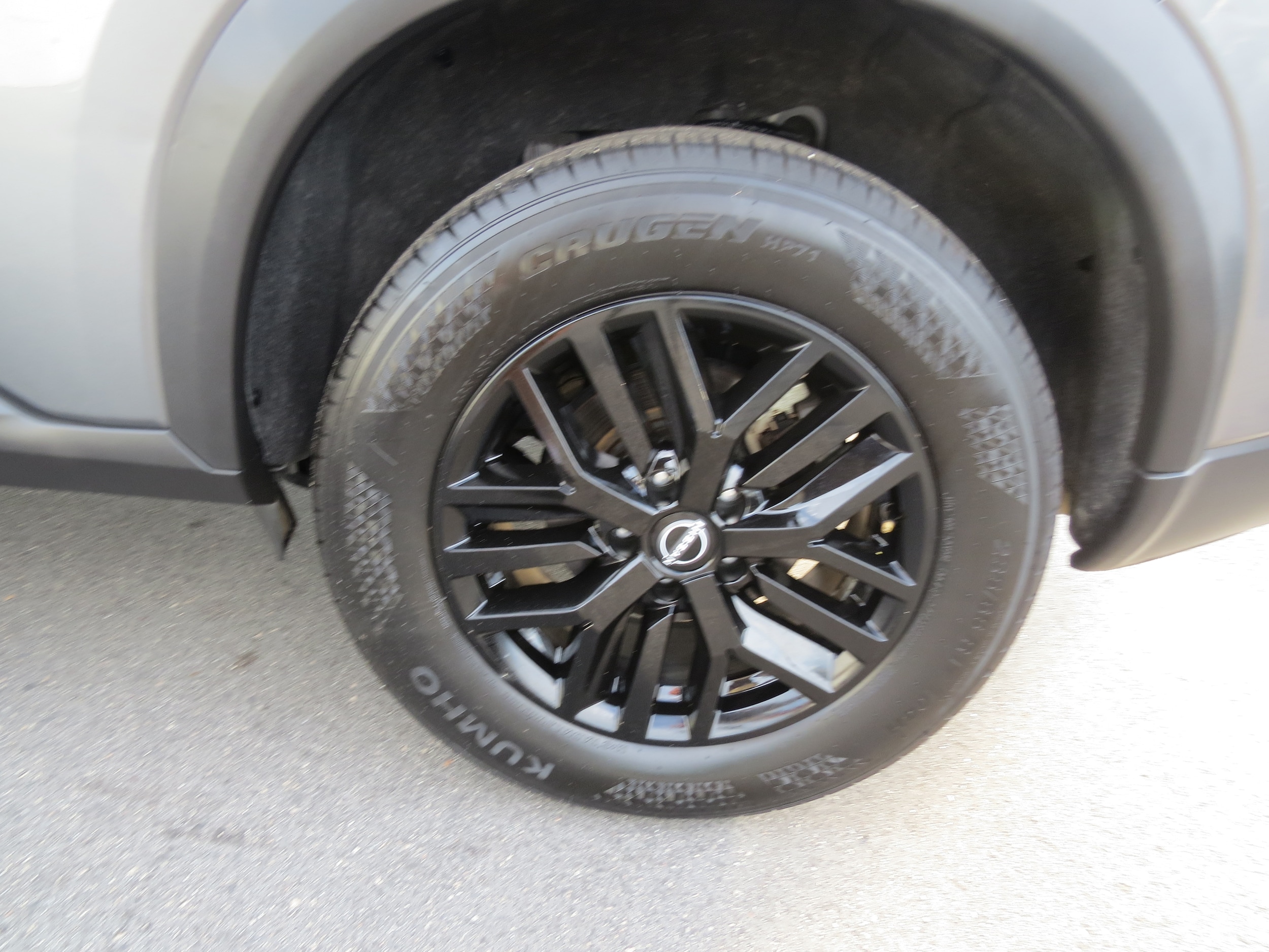 2023 Nissan Rogue S - 11