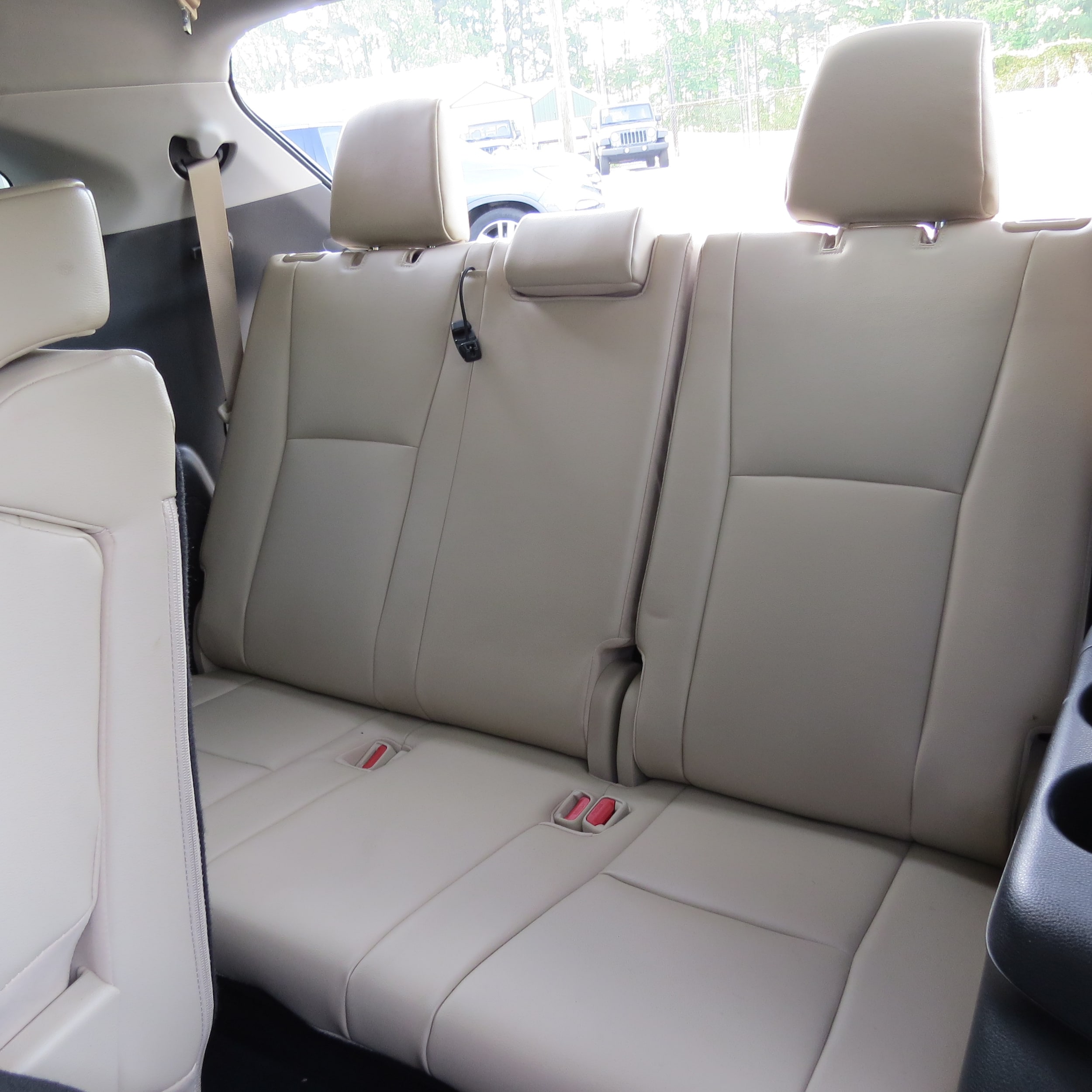 2022 Toyota Highlander XLE Black at Stokes Toyota Hilton Head