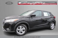 2025 Nissan Kicks Play S SUV