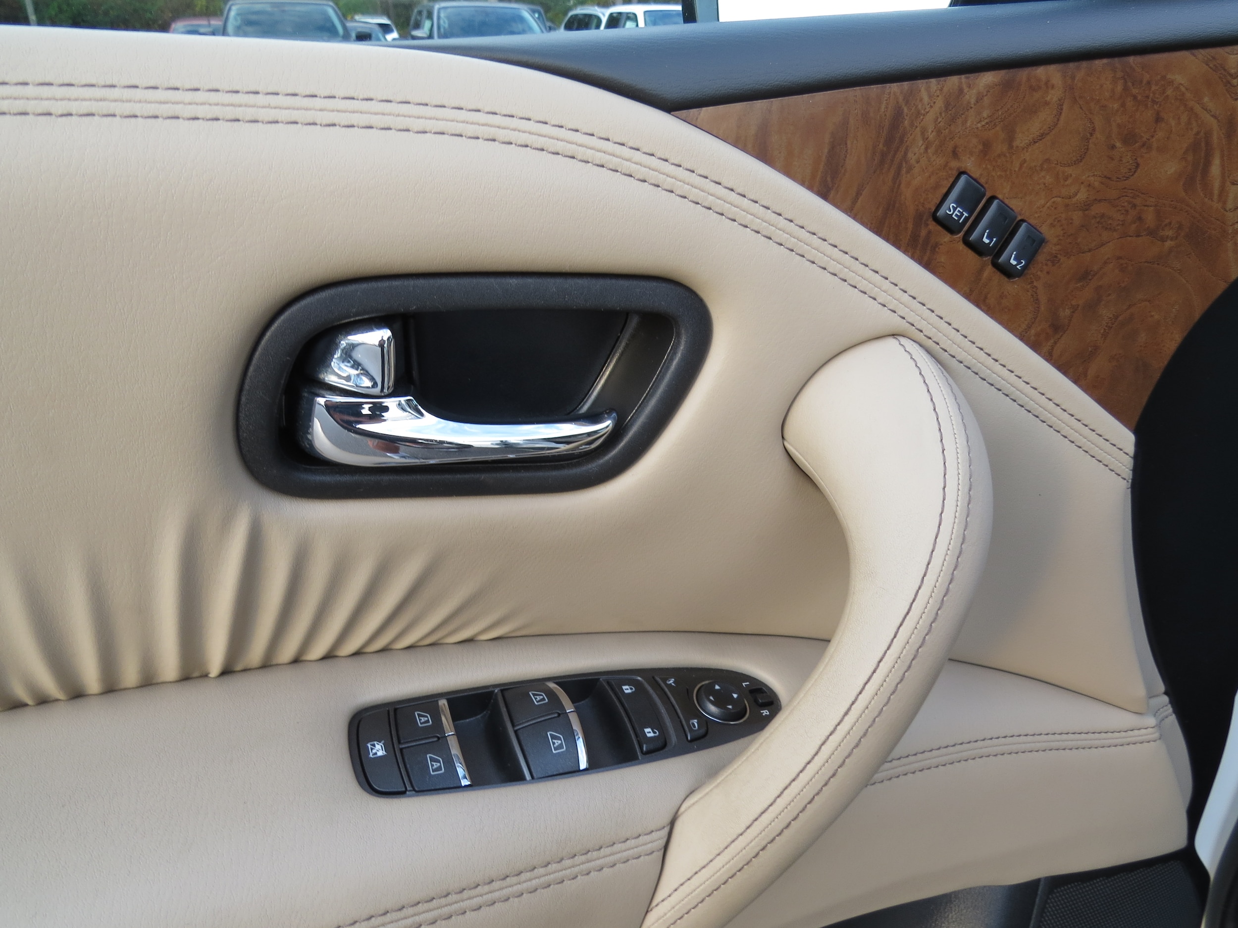 2023 Nissan Armada SL Aspen White Tricoat at Griffin Nissan