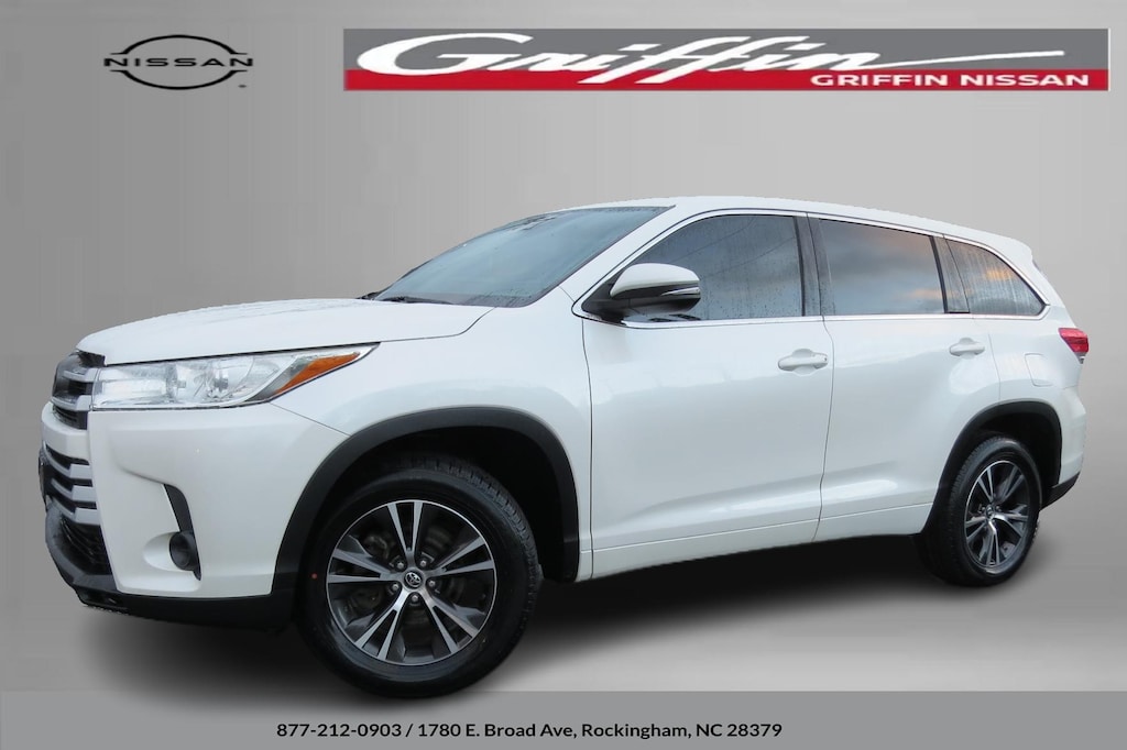 Used 2017 Toyota Highlander LE Sport Utility