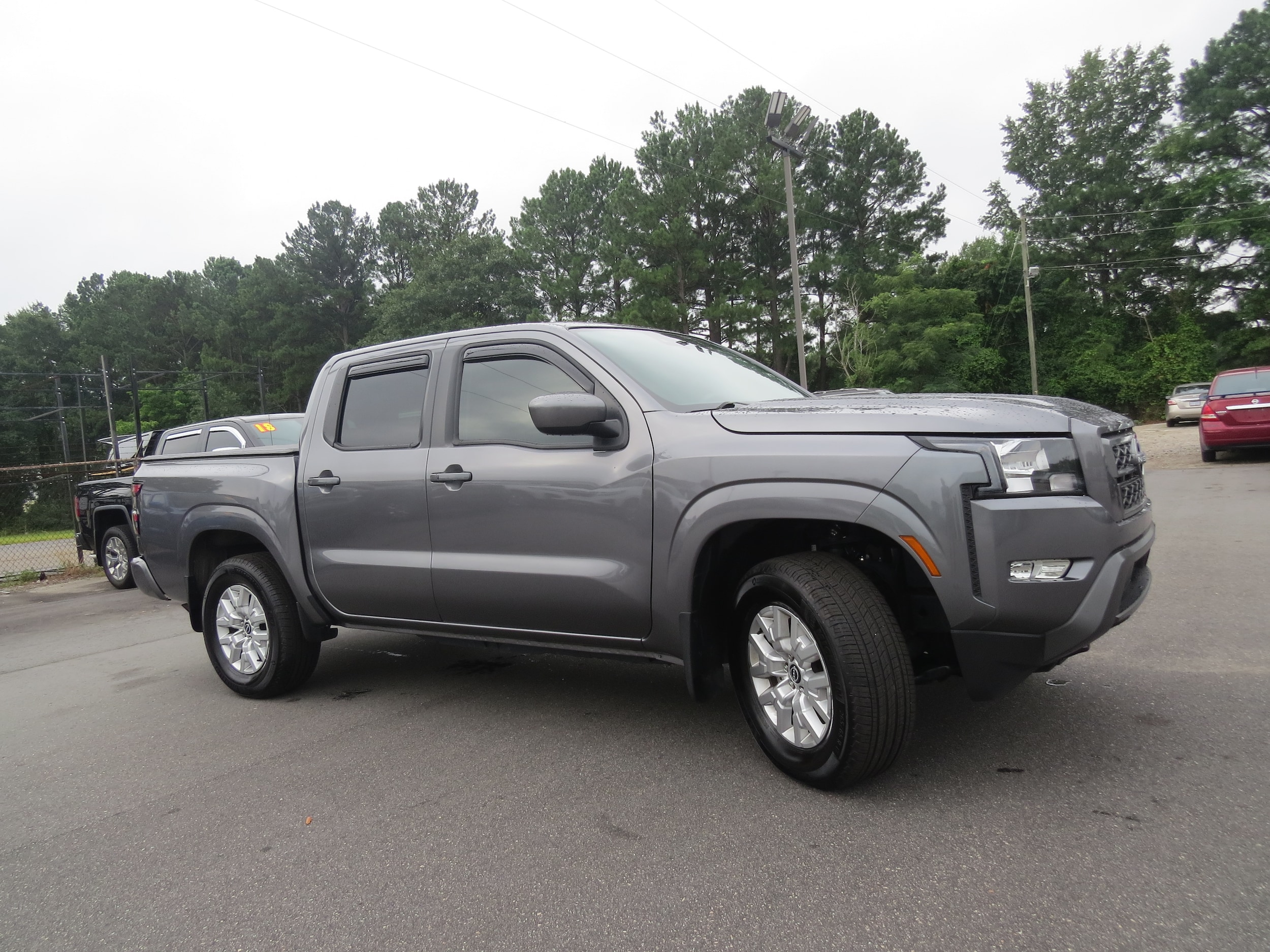 2024 Nissan Frontier SV - 7