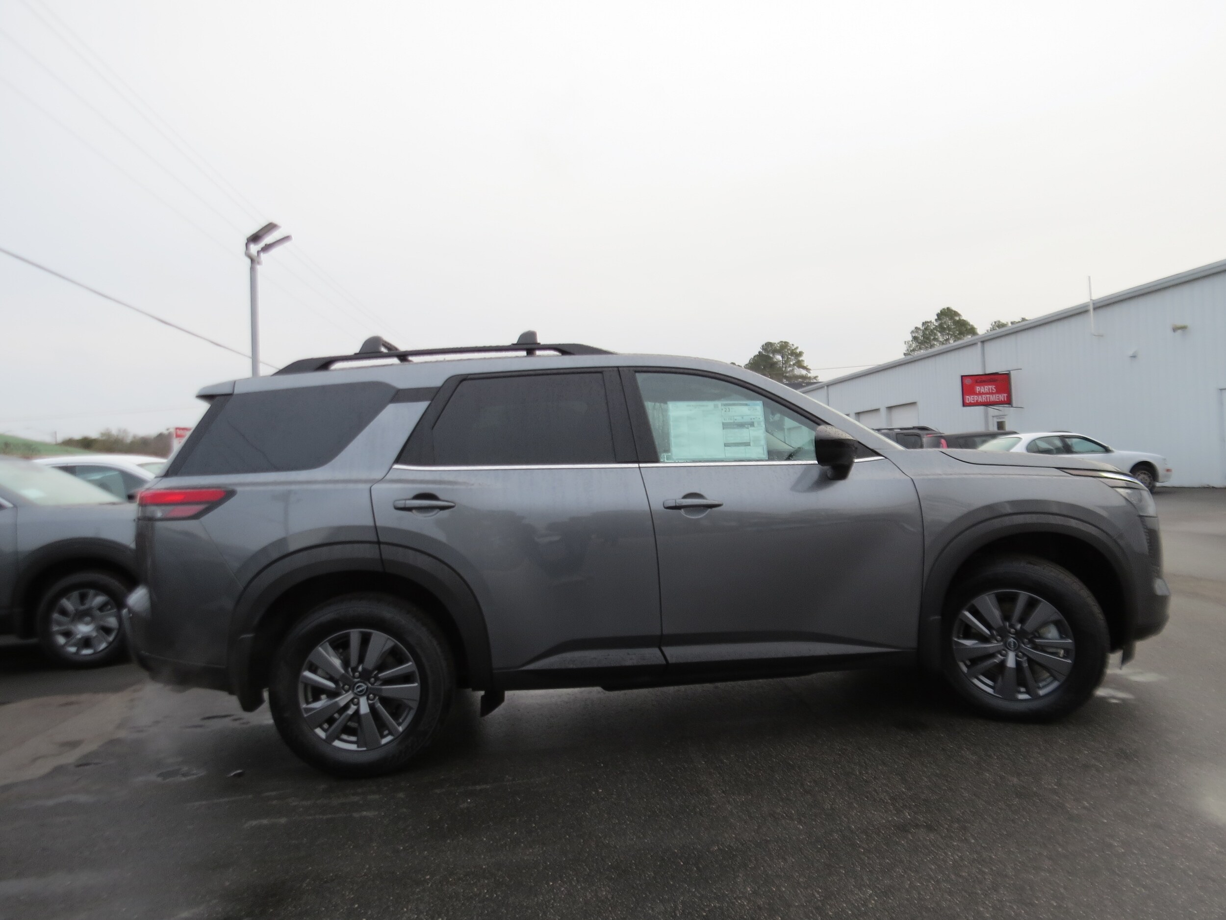 2026 Nissan Pathfinder SV - 5
