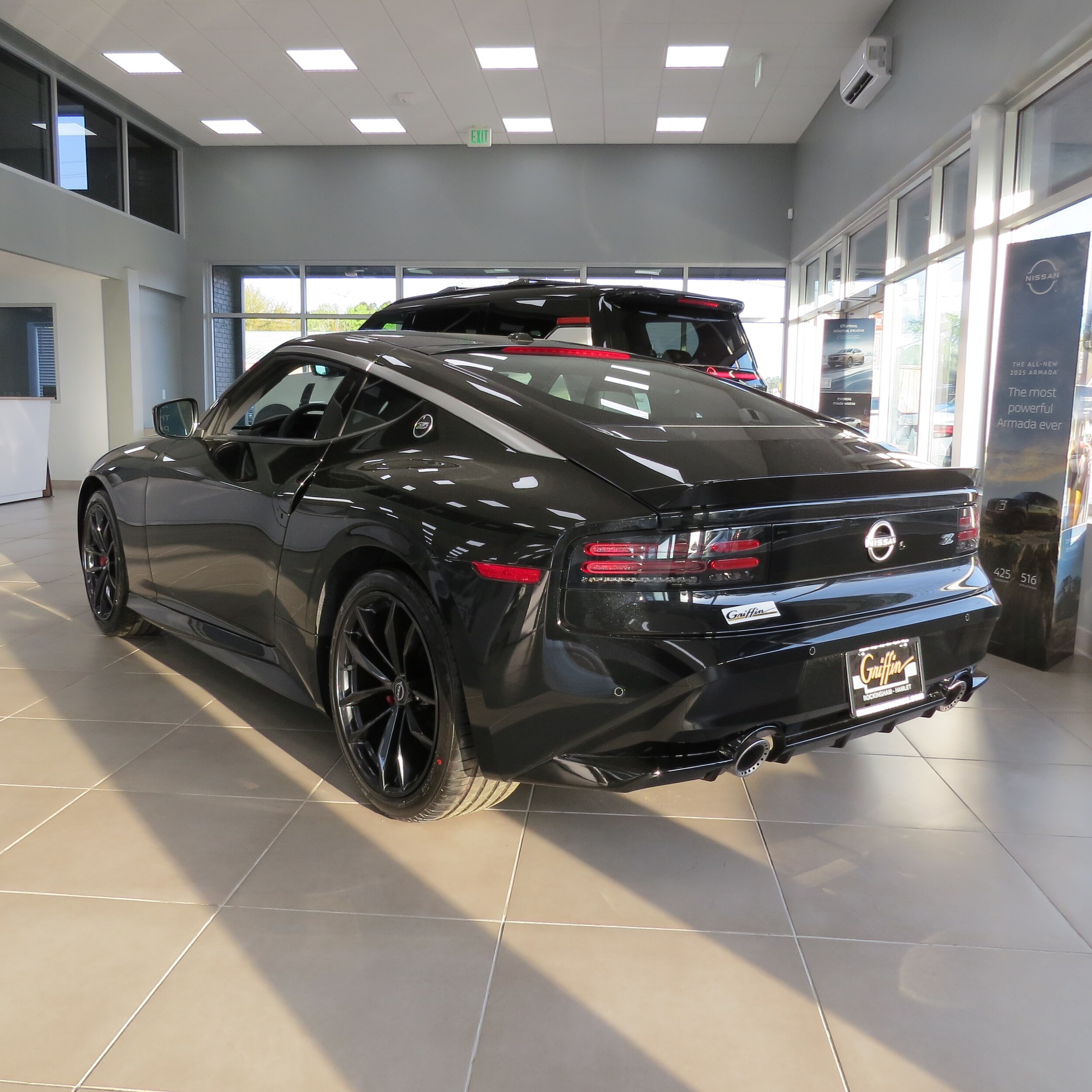 2025 Nissan Z Performance photo 4
