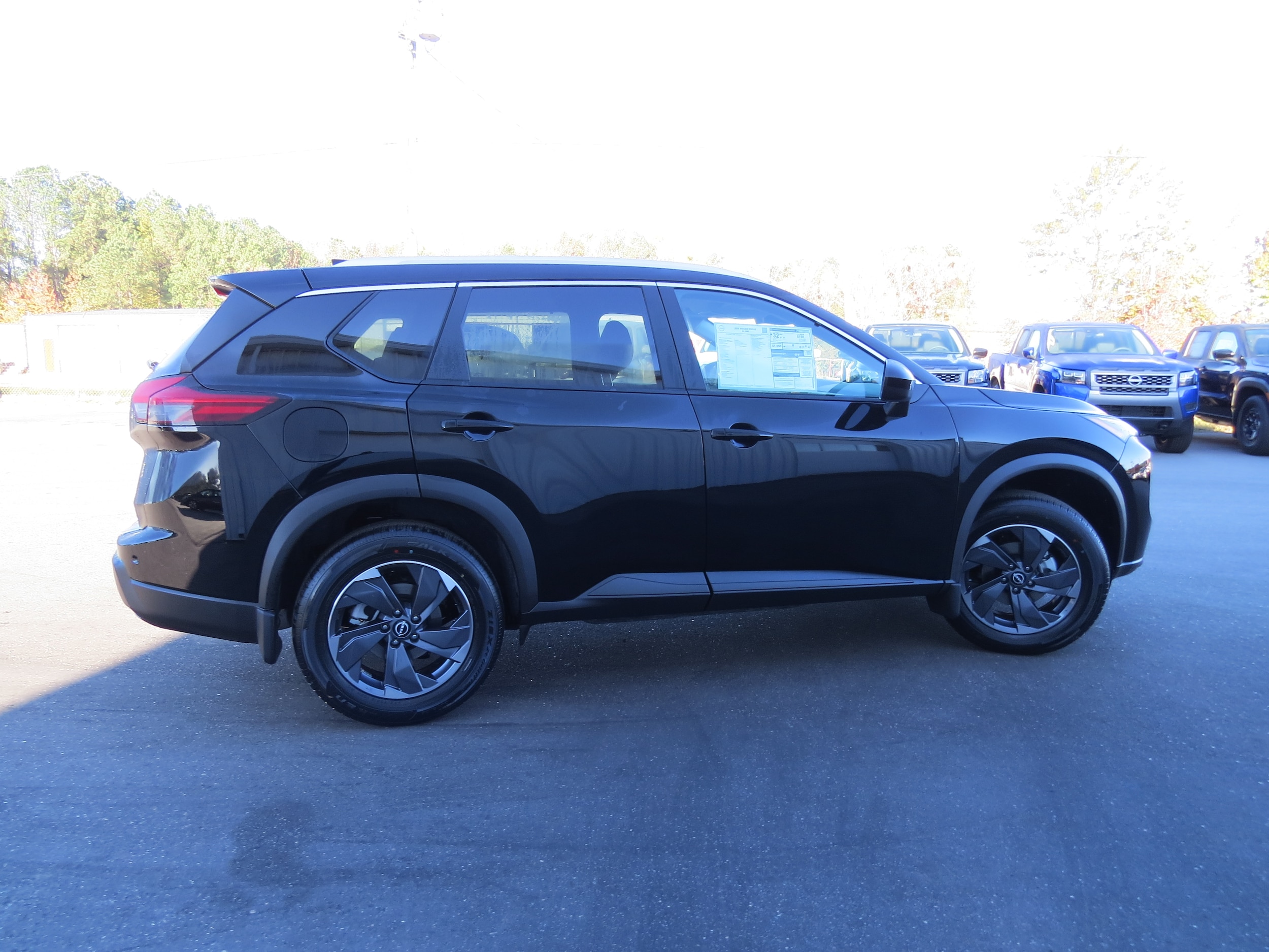 2026 Nissan Rogue SV - 6
