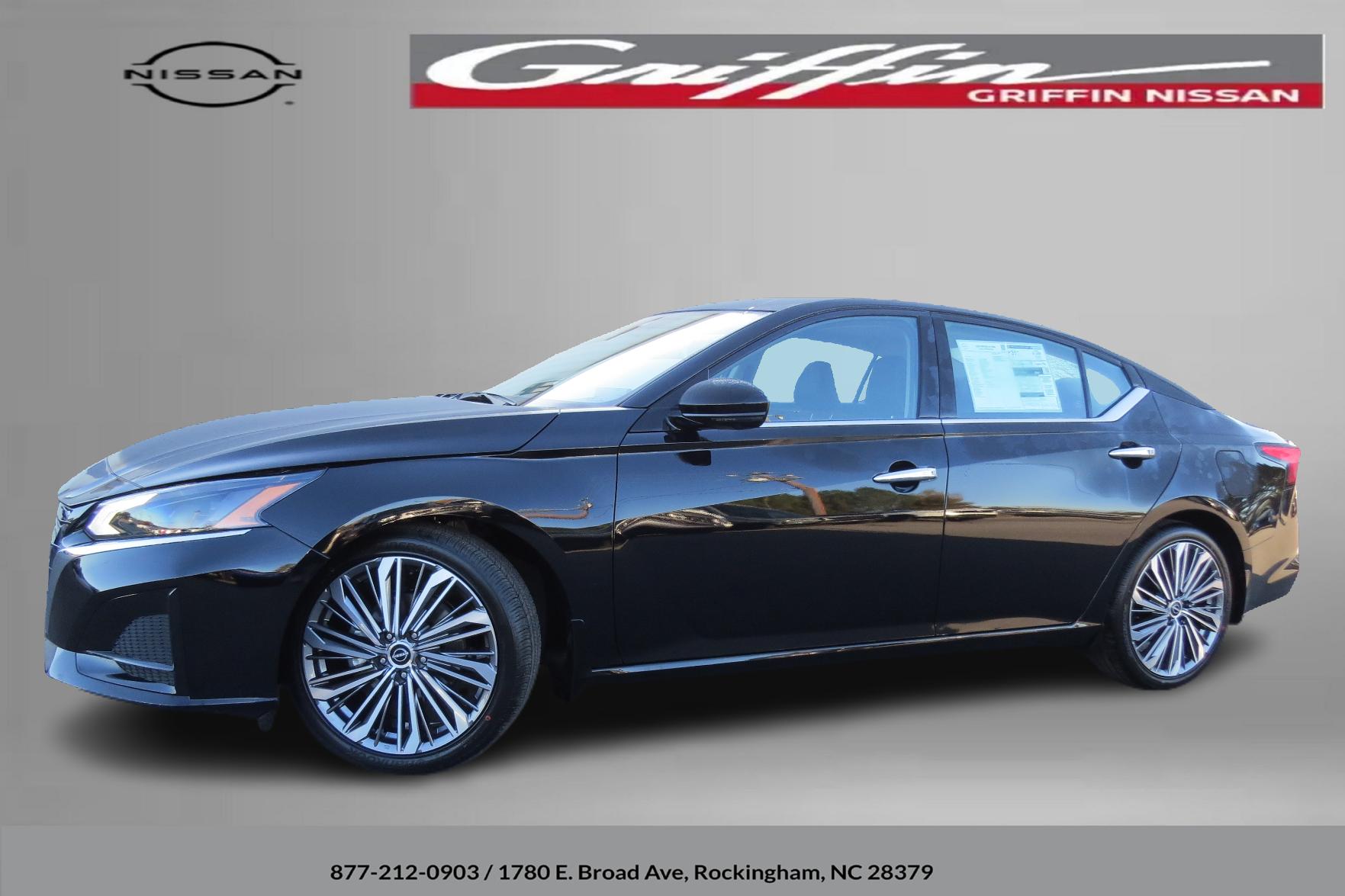 2025 Nissan Altima SL Super Black at Payless Car Sales