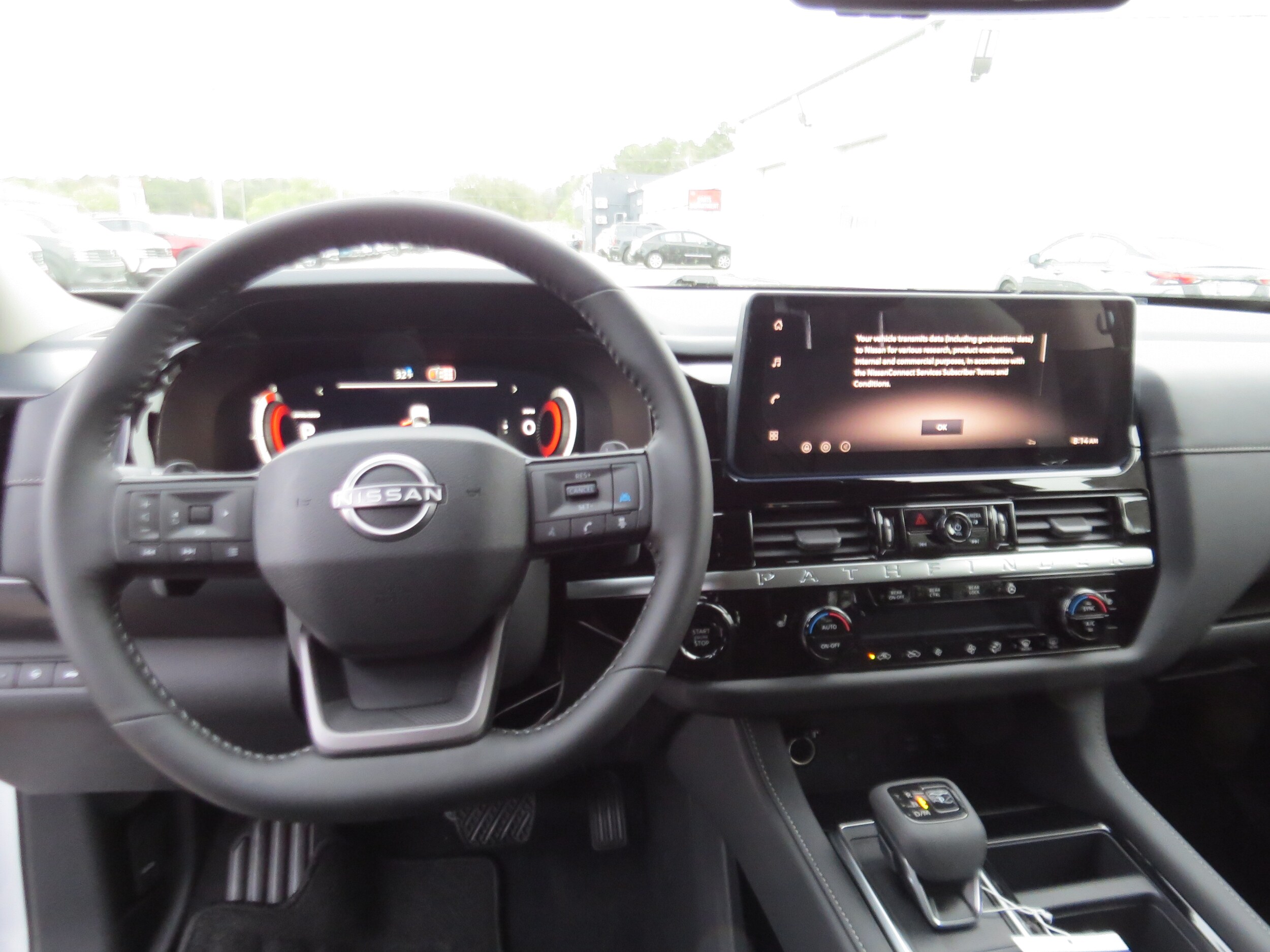 2026 Nissan Pathfinder SL Everest White Pearl Tricoat at Griffin Nissan