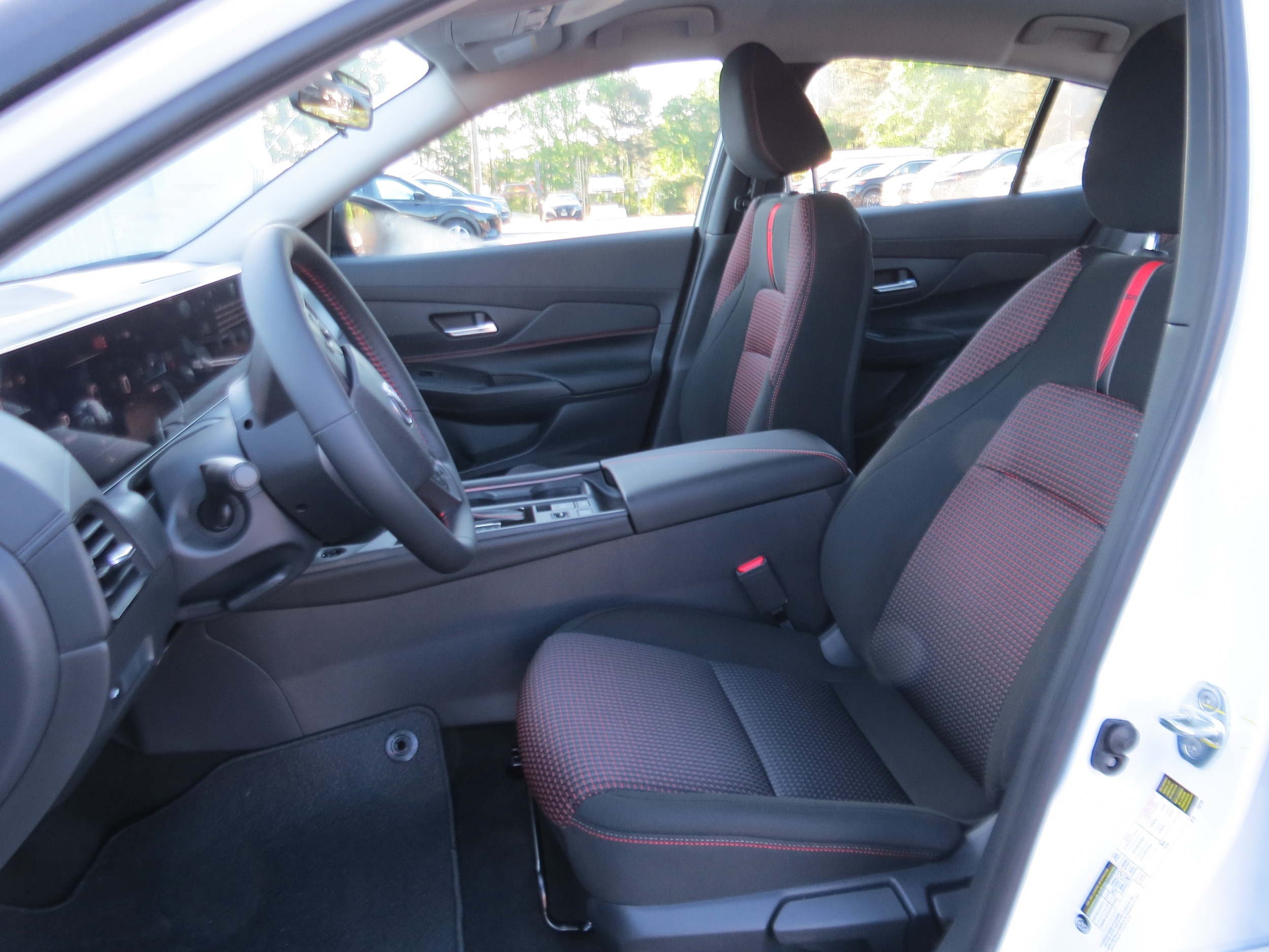 2026 Nissan Sentra SR Aspen White Tricoat/Super Black at Griffin Nissan