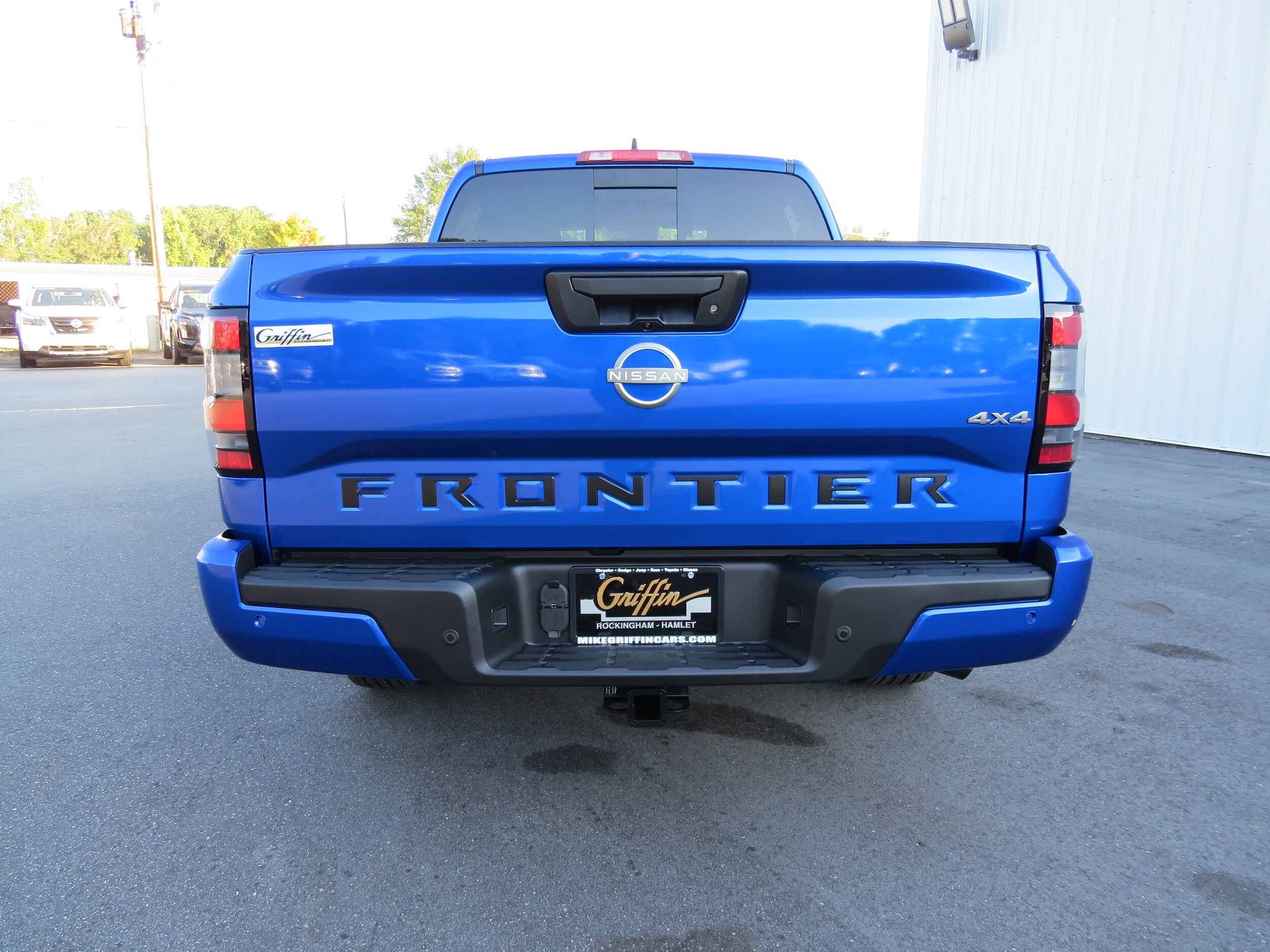 2026 Nissan Frontier Crew Cab SV photo 4