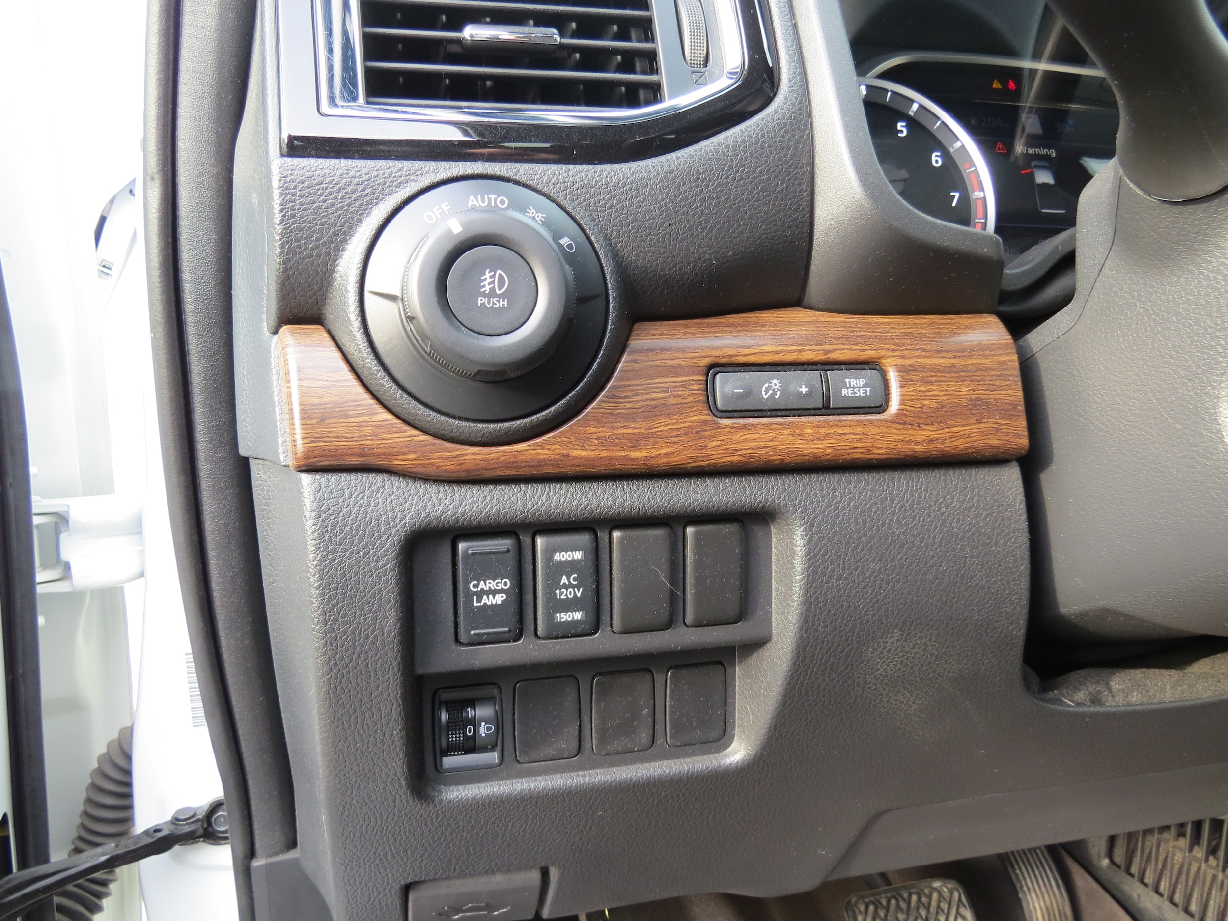 2022 Nissan Titan Platinum Reserve Pearl White at Griffin Nissan