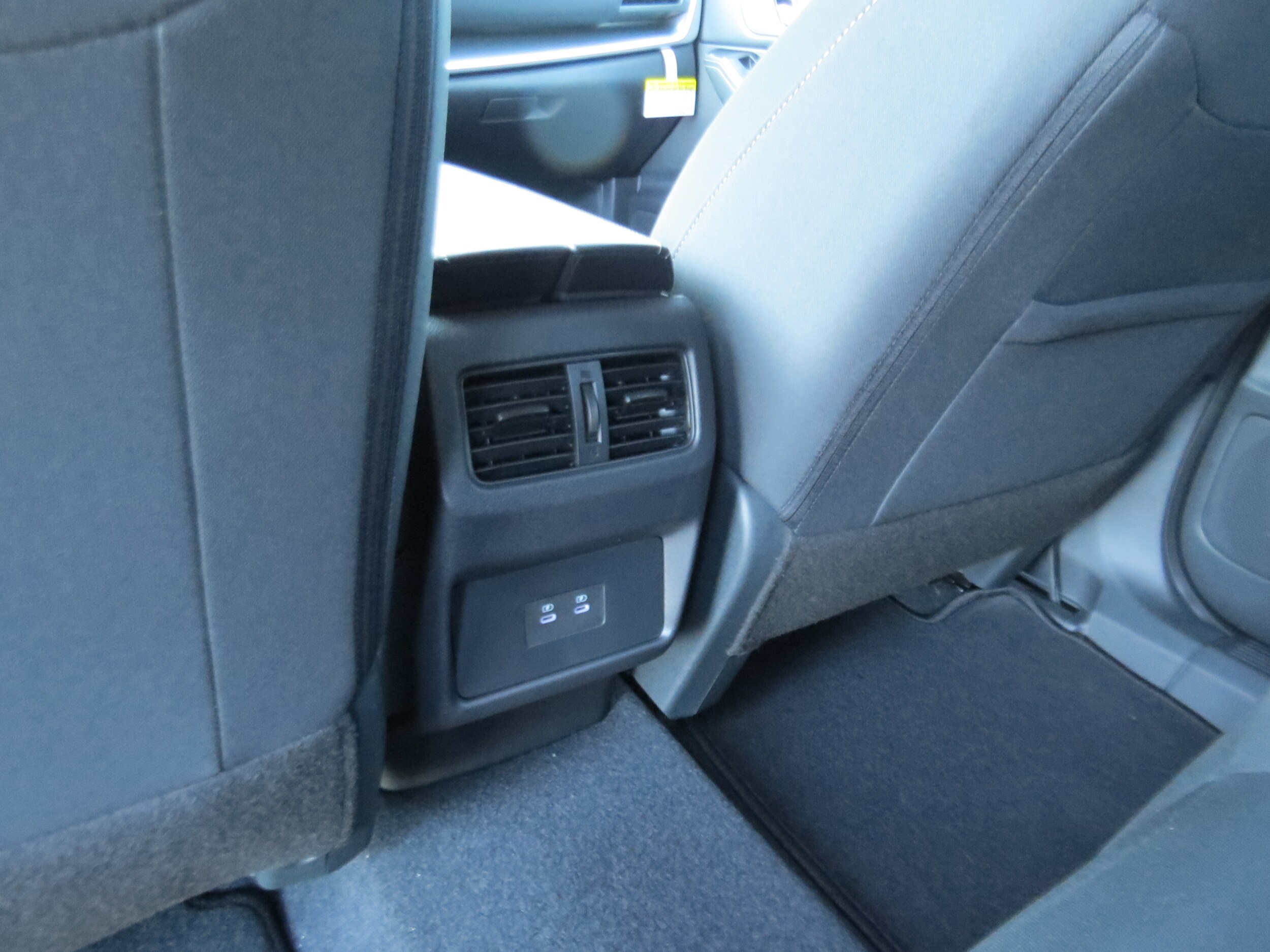 2026 Nissan Rogue SV Everest White Pearl Tricoat at Griffin Nissan