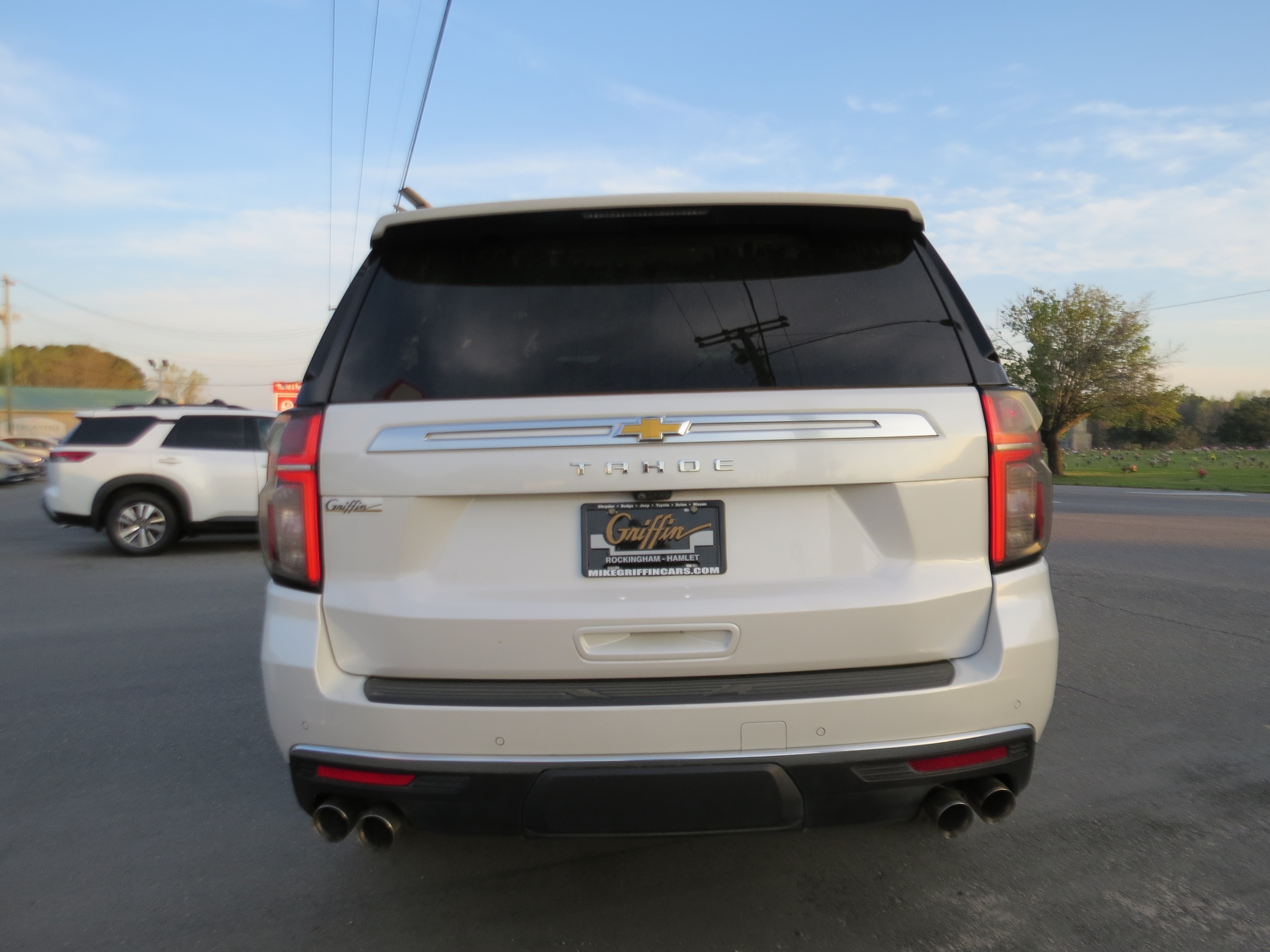 2021 Chevrolet Tahoe High Country Iridescent Pearl Tricoat at Crews Chevrolet