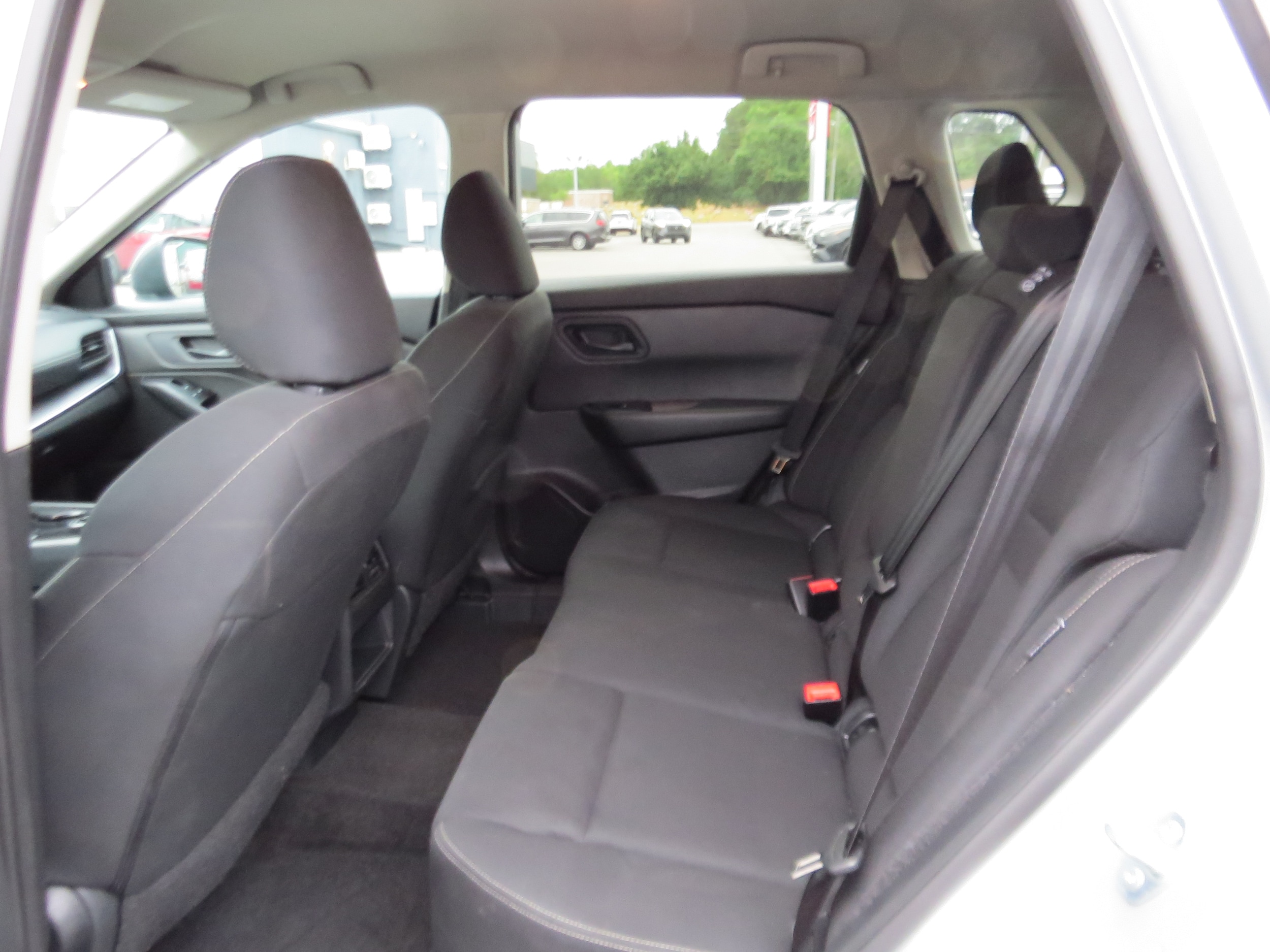2024 Nissan Rogue S - 11