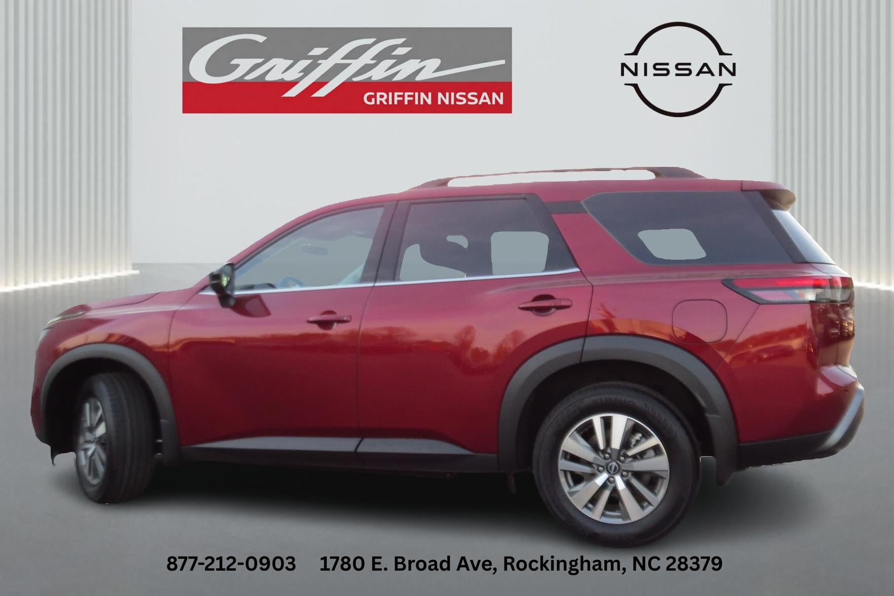 2026 Nissan Pathfinder SL Scarlet Ember Tintcoat at Griffin Nissan