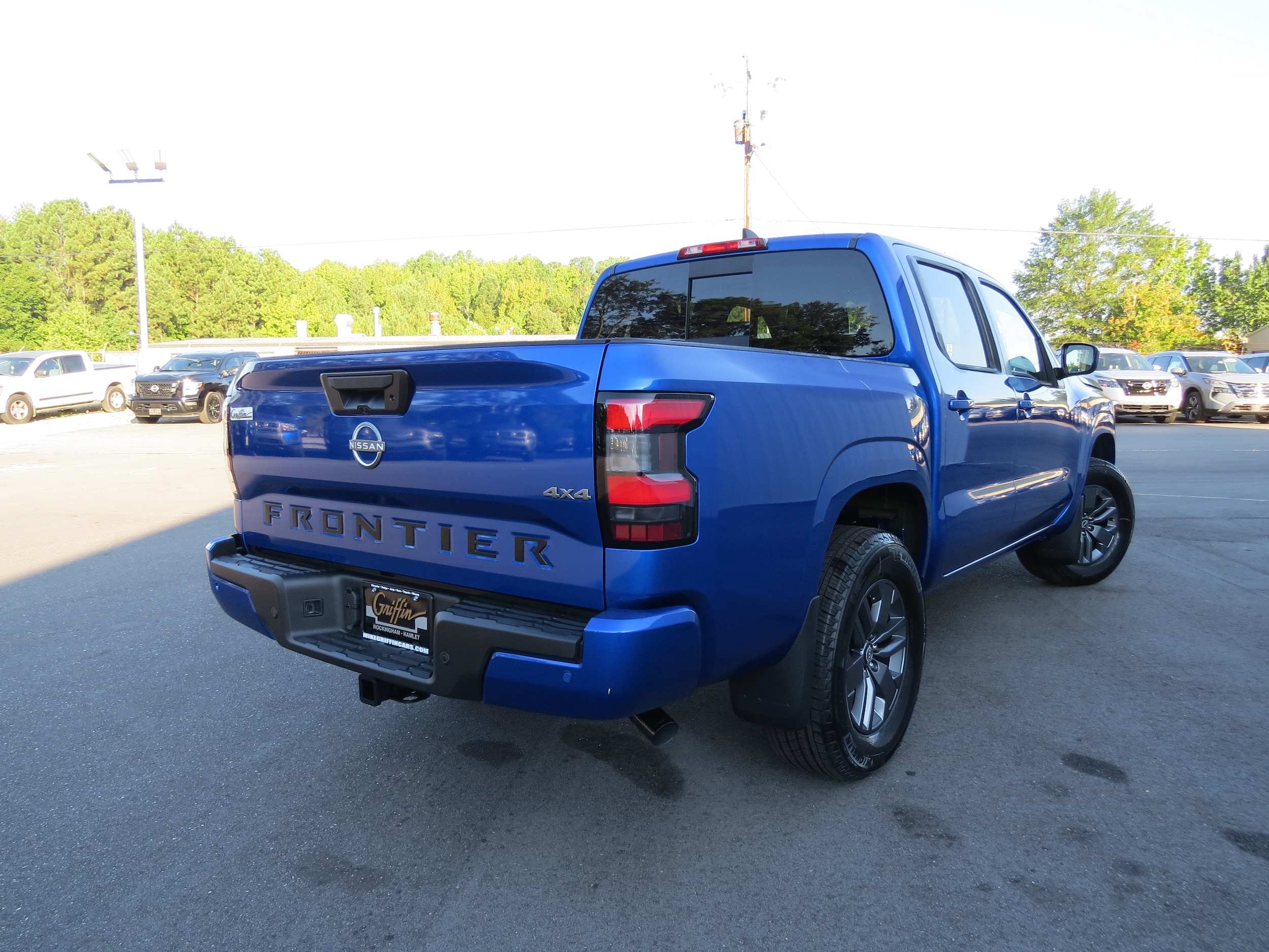 2026 Nissan Frontier SV - 4