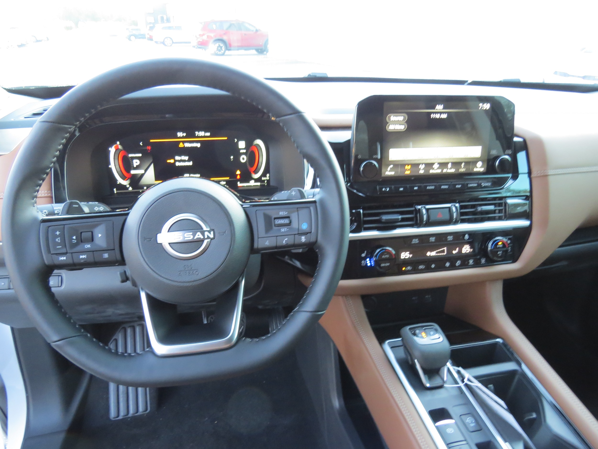 2025 Nissan Pathfinder Platinum Everest White Pearl Tricoat at Griffin Nissan