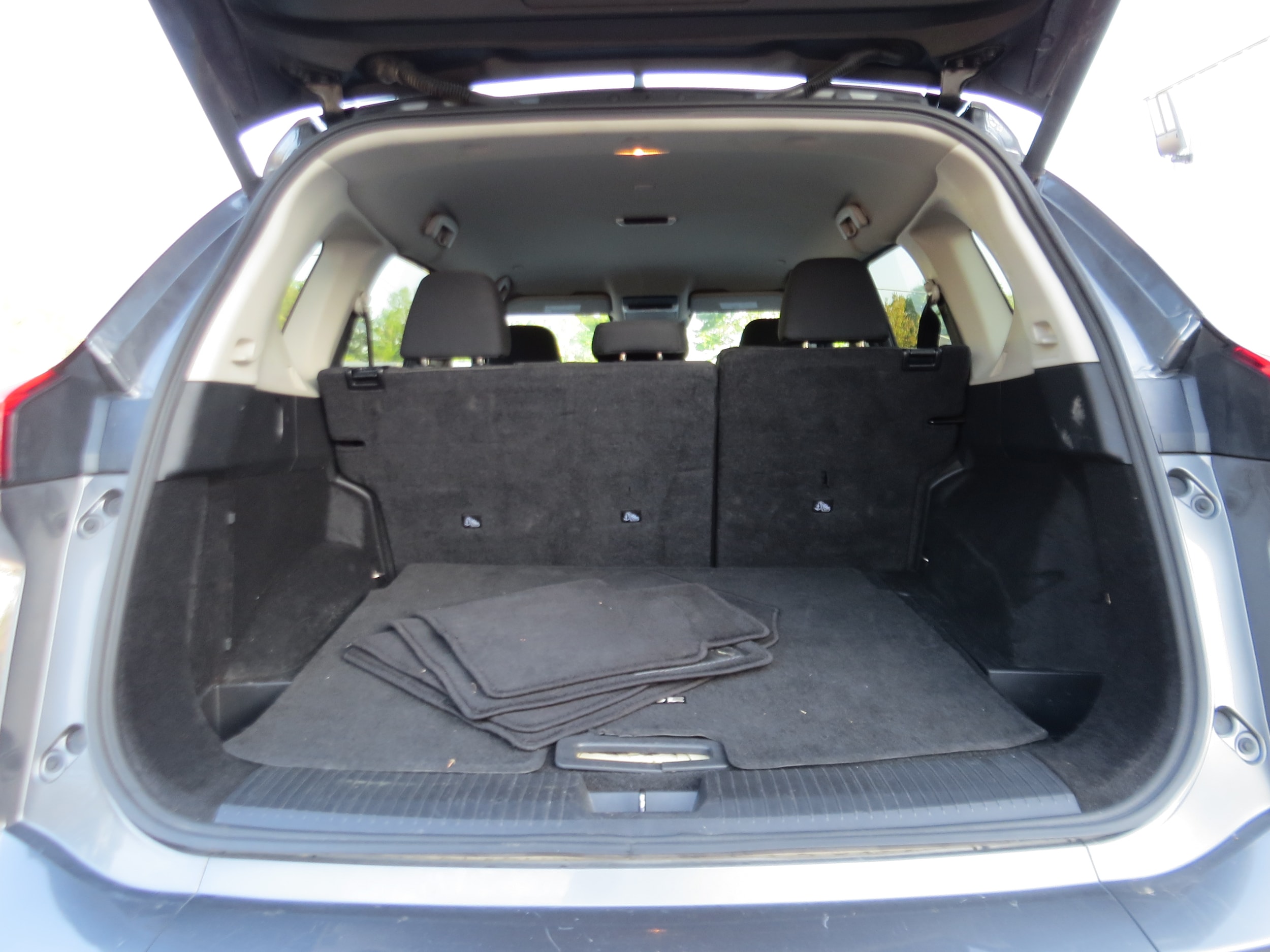 2024 Nissan Rogue SV Gun Metallic at Griffin Nissan