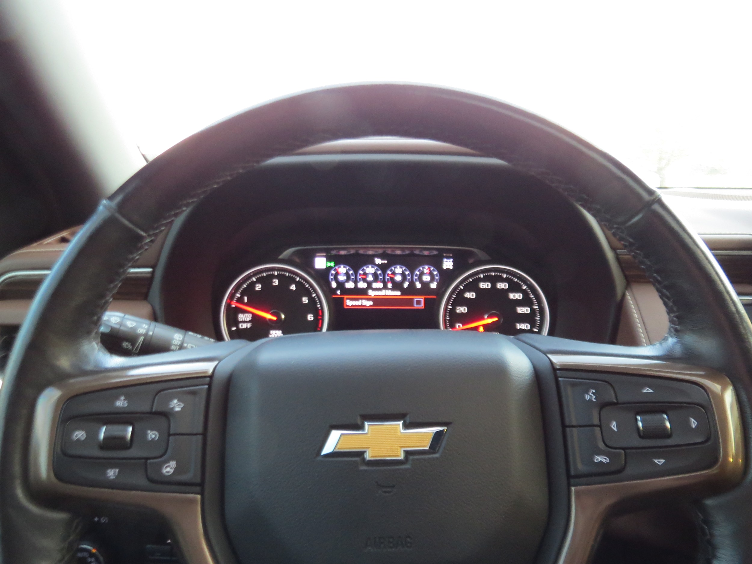 2021 Chevrolet Tahoe High Country Iridescent Pearl Tricoat at Crews Chevrolet