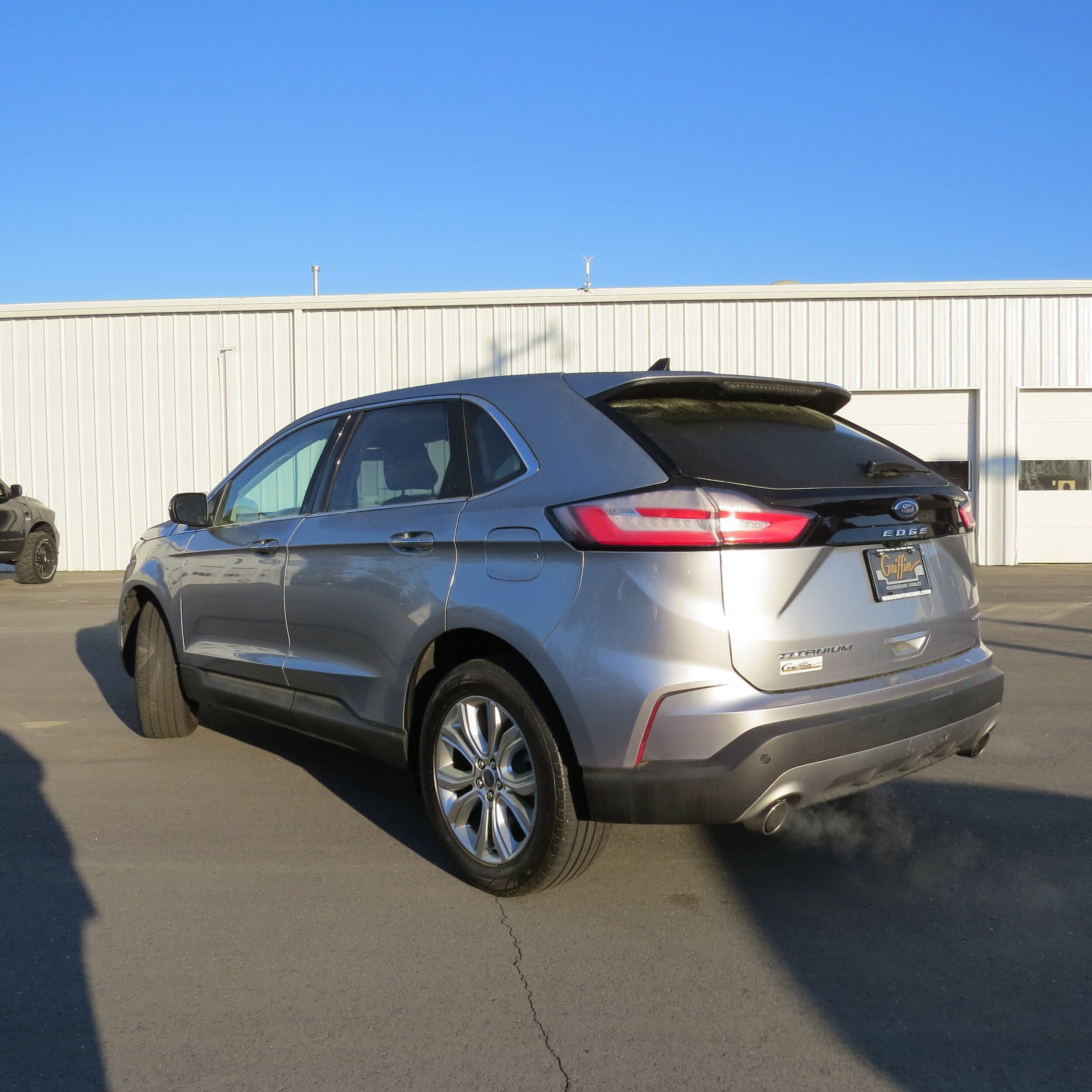 2022 Ford Edge Titanium photo 4