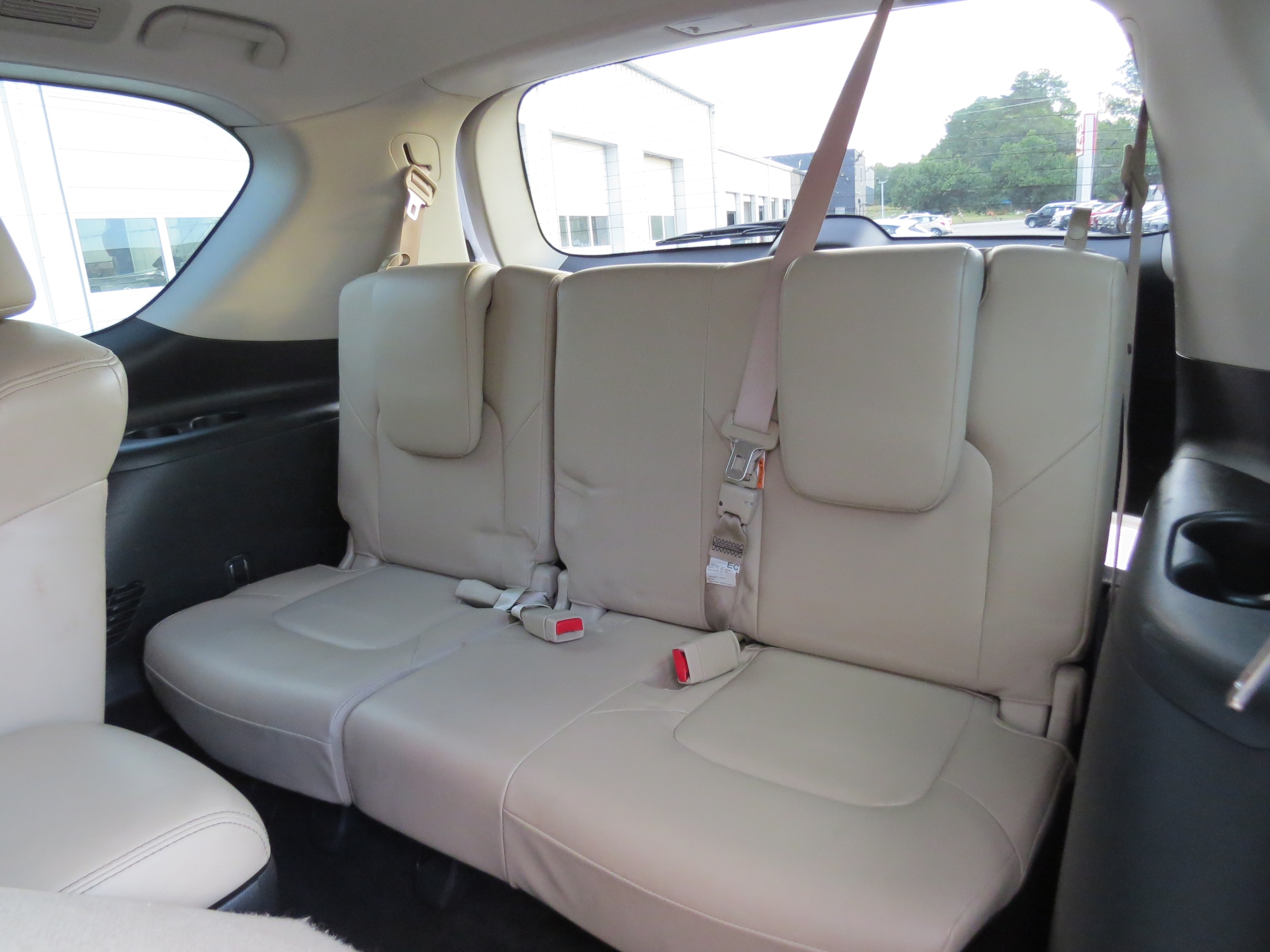 2023 Nissan Armada SL Aspen White Tricoat at Griffin Nissan